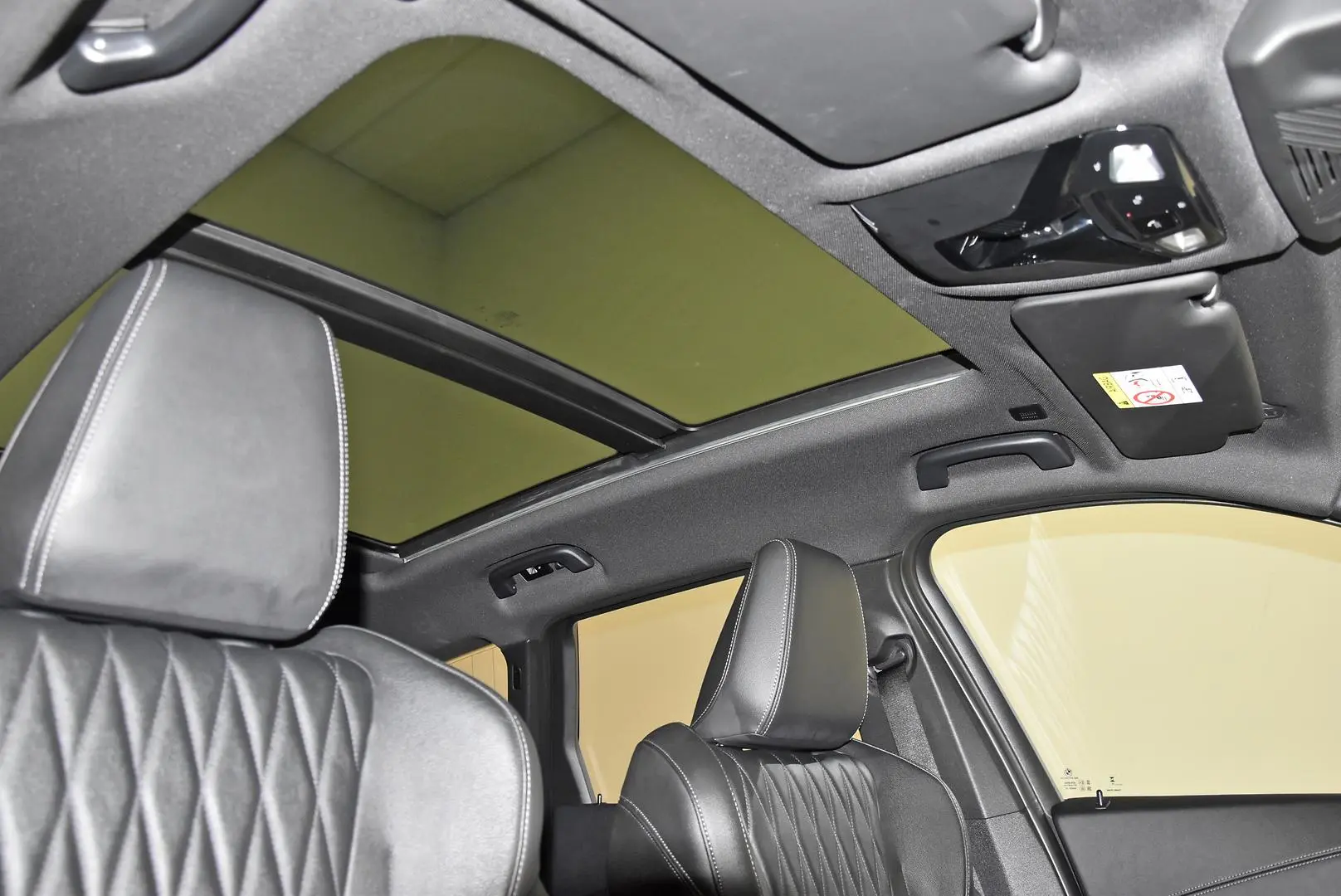 2022 BMW X1 Gallery Image 19