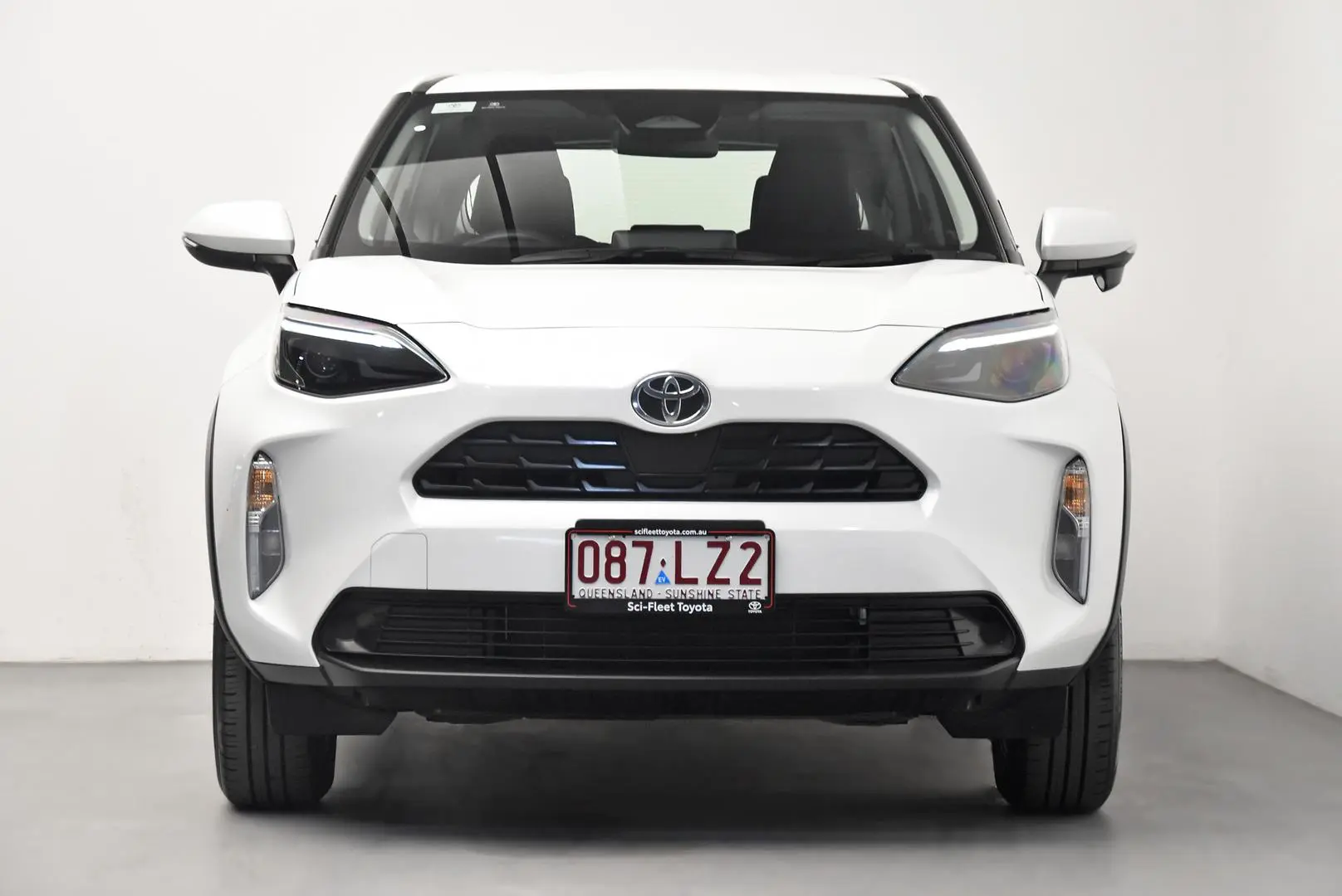 2025 Toyota Yaris Cross Gallery Image 2