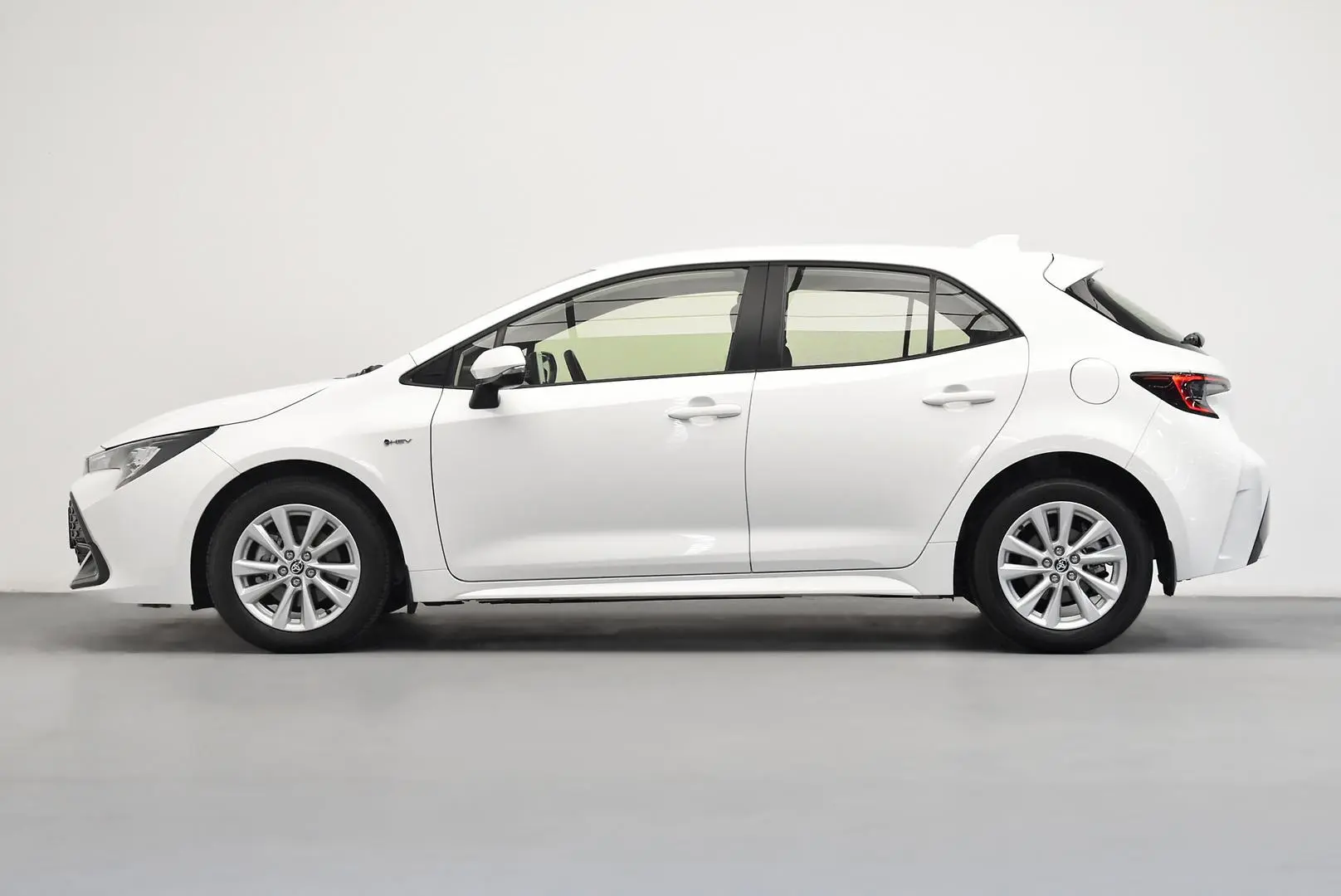 2025 Toyota Corolla Gallery Image 4