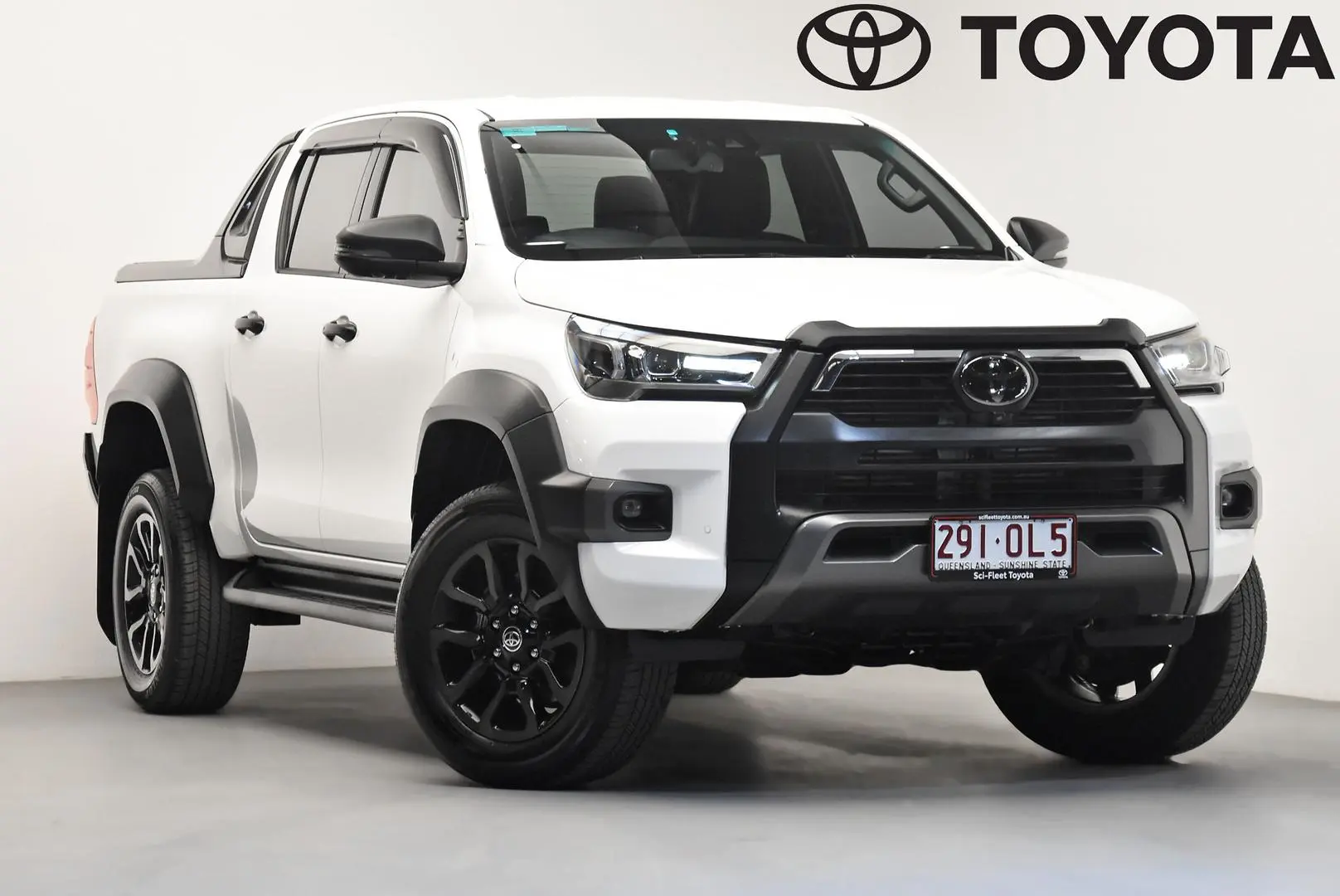 2023 Toyota Hilux Gallery Image 1