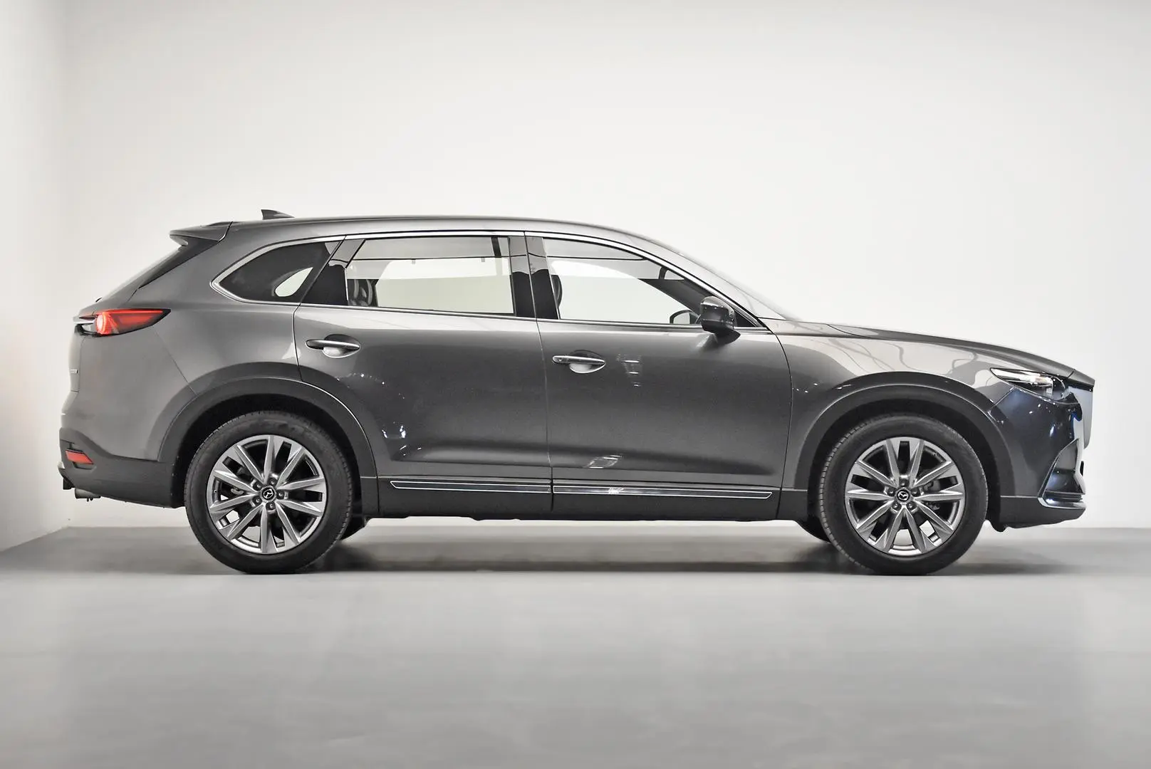 2021 Mazda CX-9 Gallery Image 3