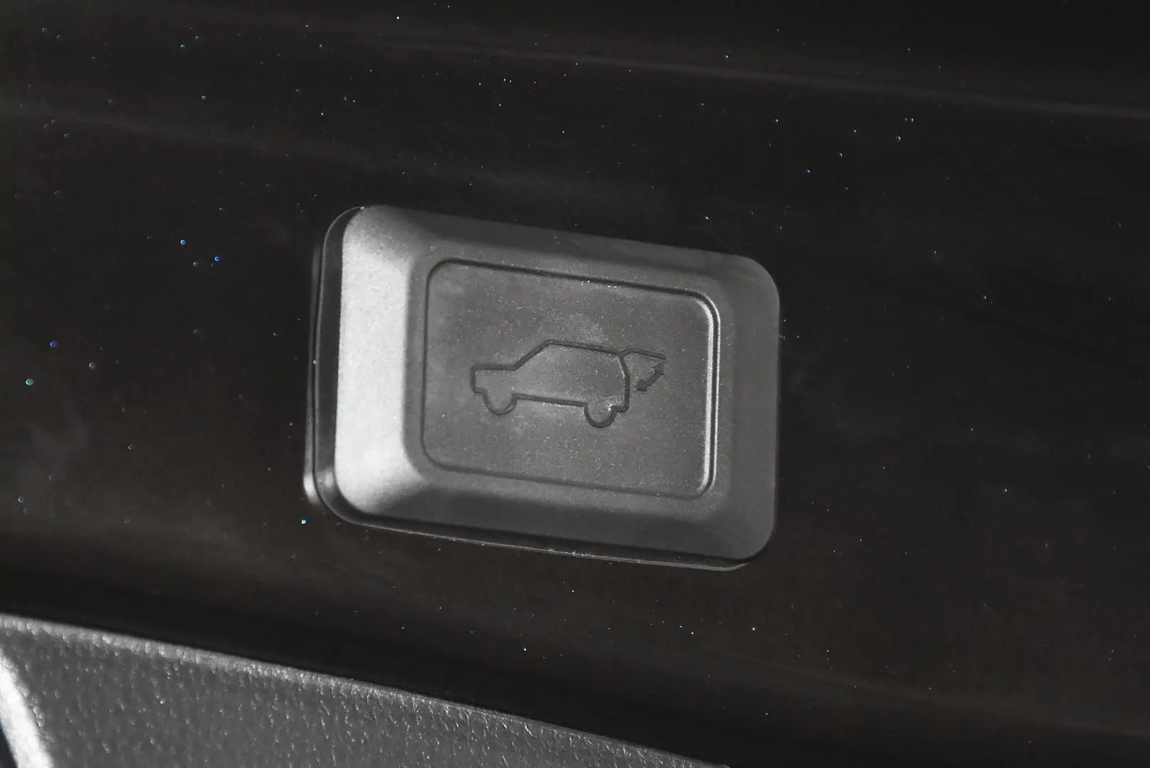 2024 Toyota RAV4 Gallery Image 23