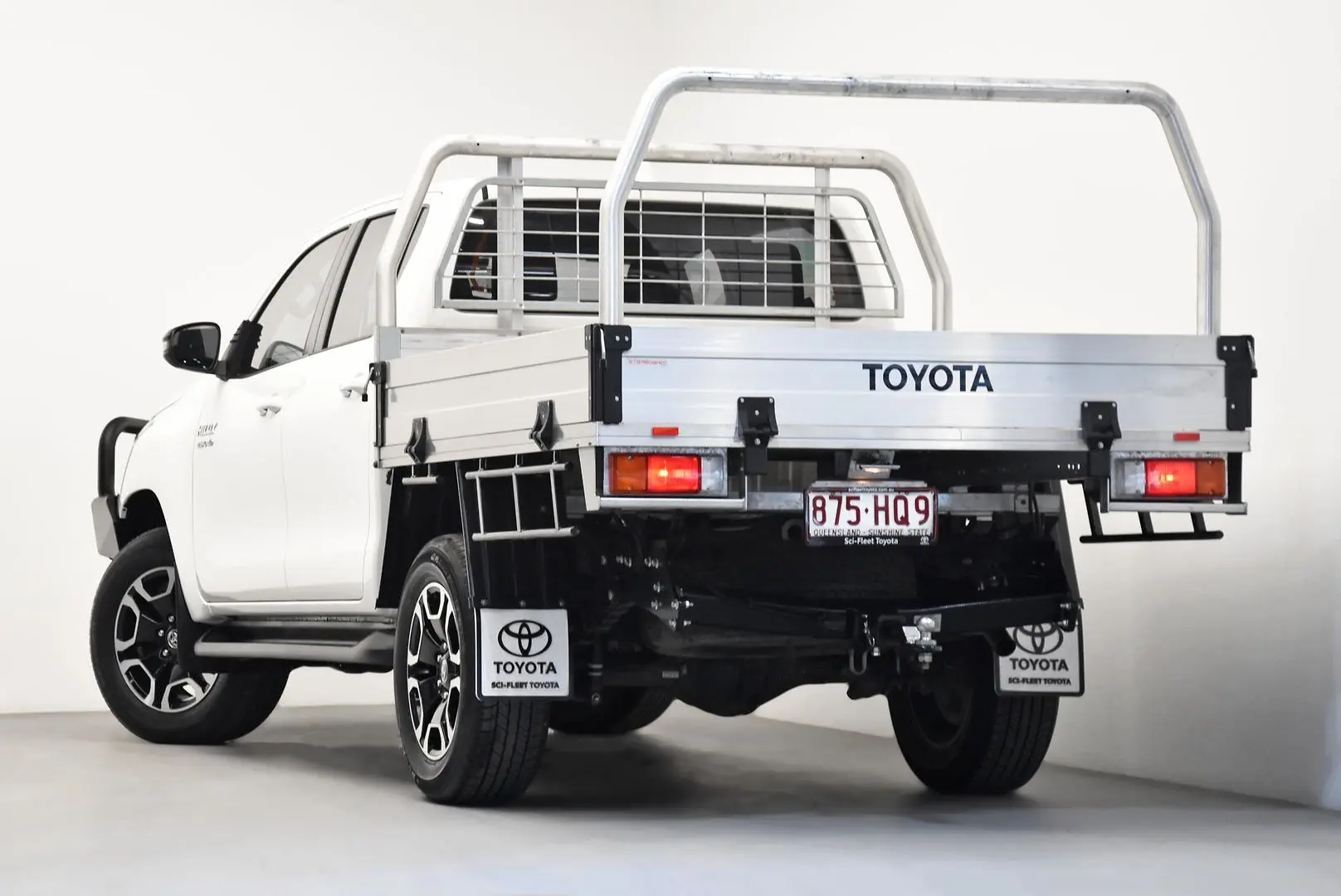 2023 Toyota Hilux Gallery Image 5