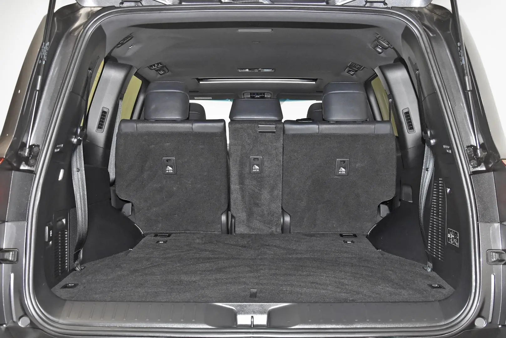 2022 Toyota Landcruiser Gallery Image 20