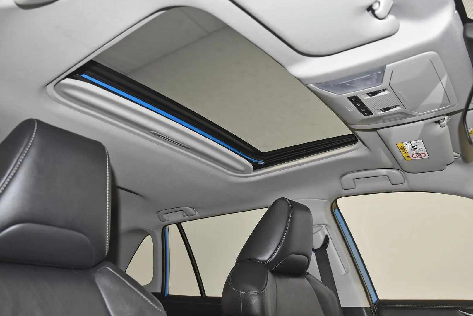 2019 Toyota RAV4 Gallery Image 20