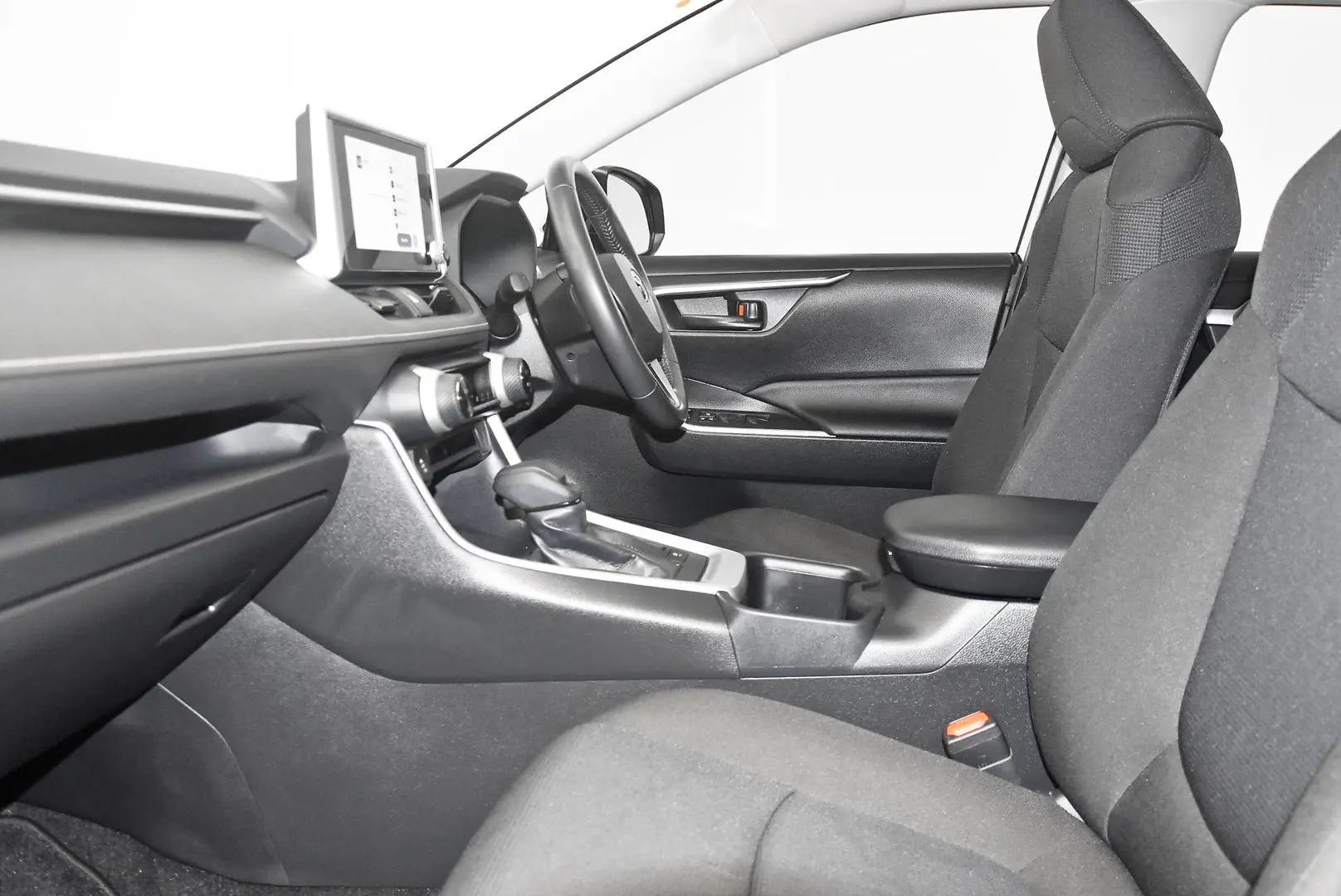 2024 Toyota RAV4 Gallery Image 18
