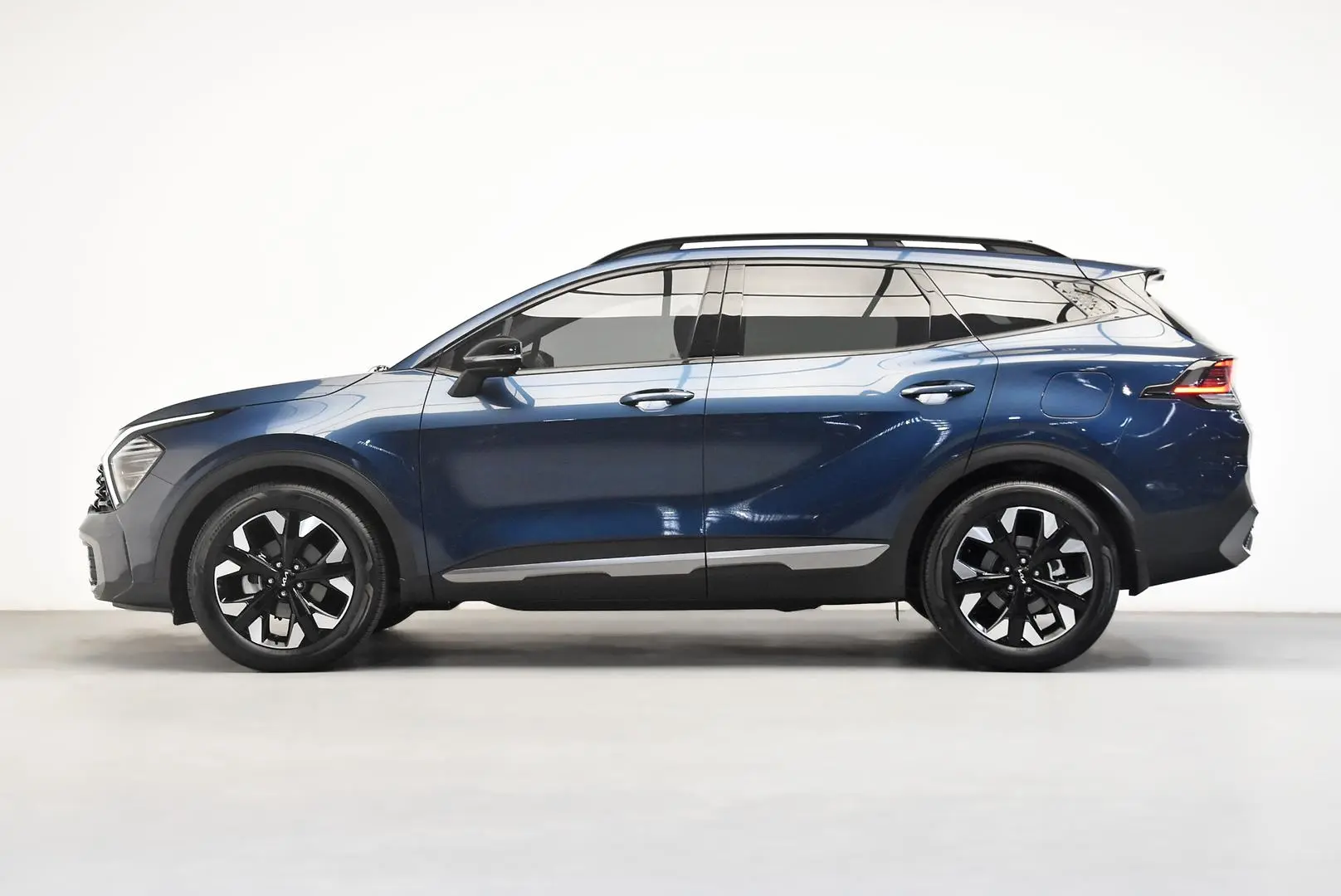 2023 Kia Sportage Gallery Image 4