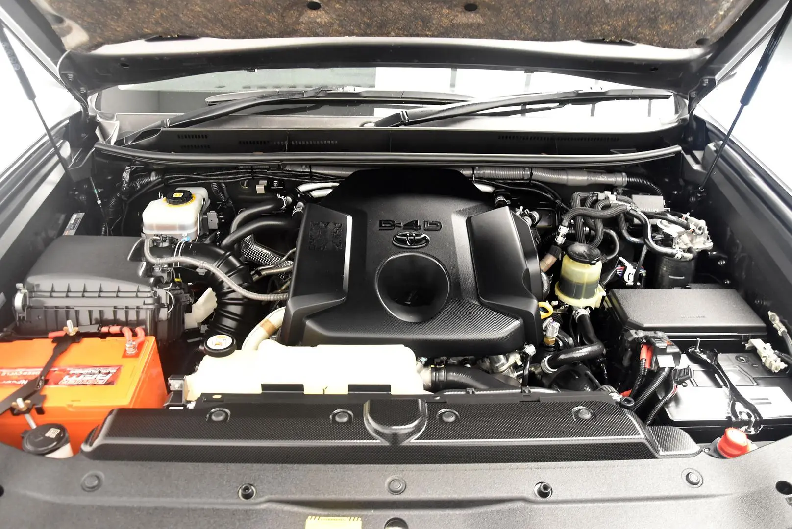 2018 Toyota Landcruiser Prado Gallery Image 20