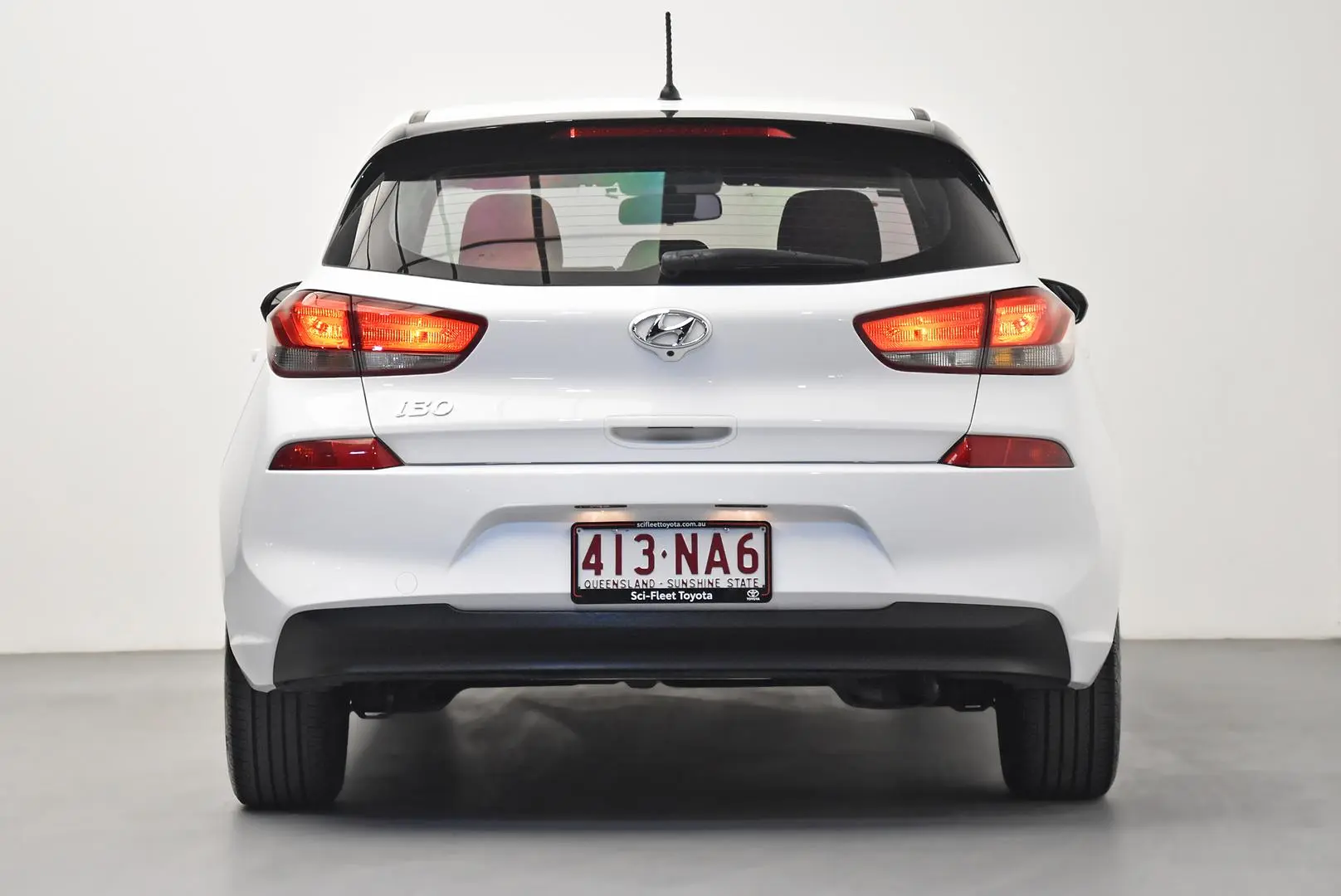 2017 Hyundai i30 Gallery Image 6