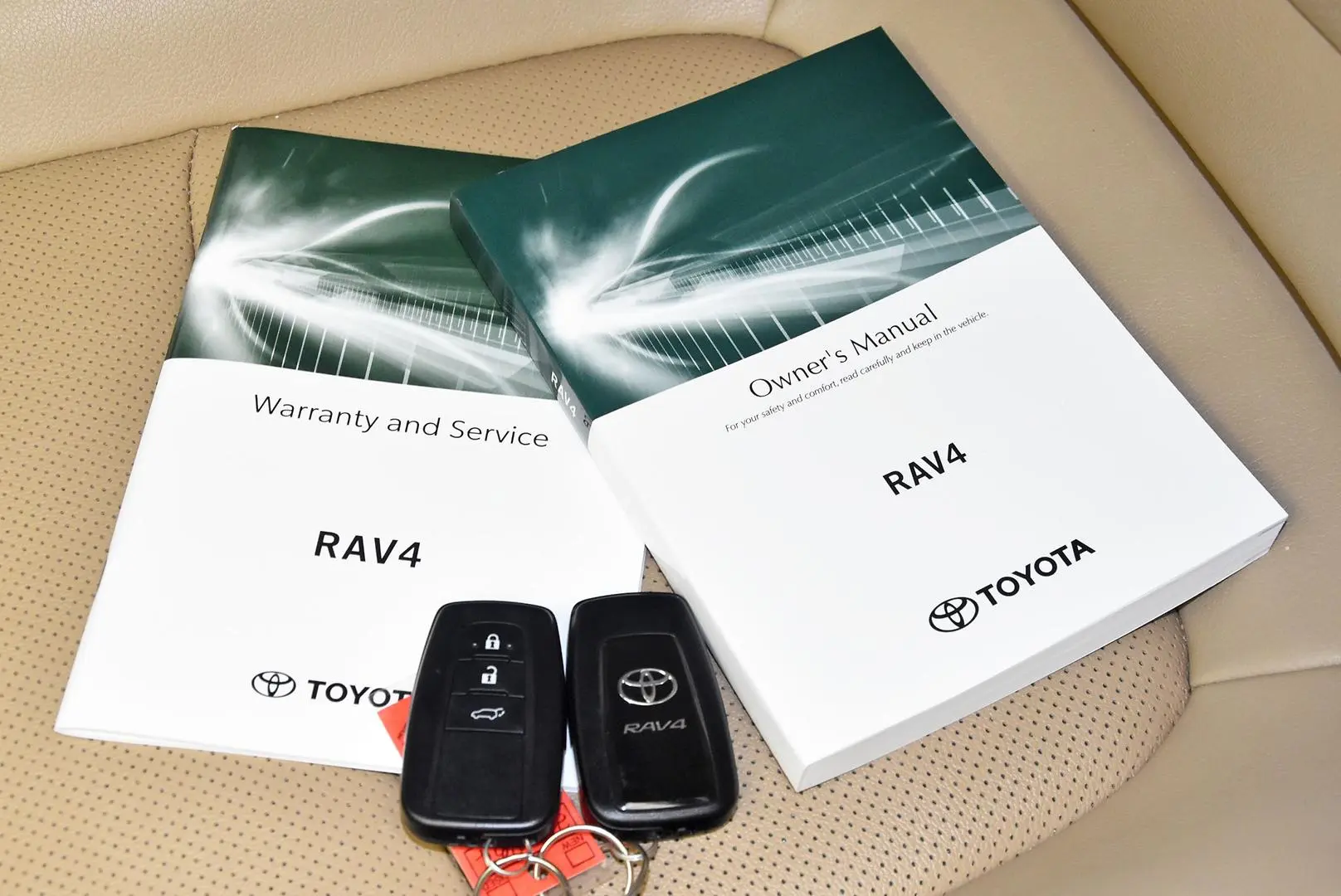 2025 Toyota RAV4 Gallery Image 21