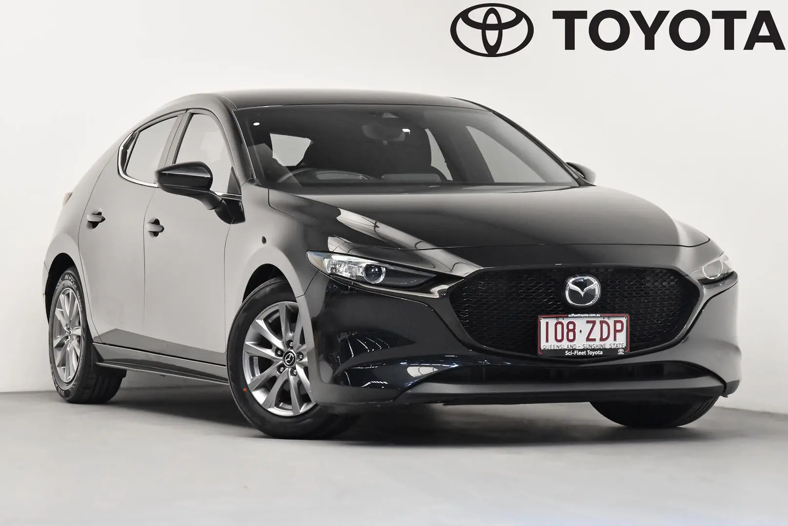 2019 Mazda 3 Gallery Image 1