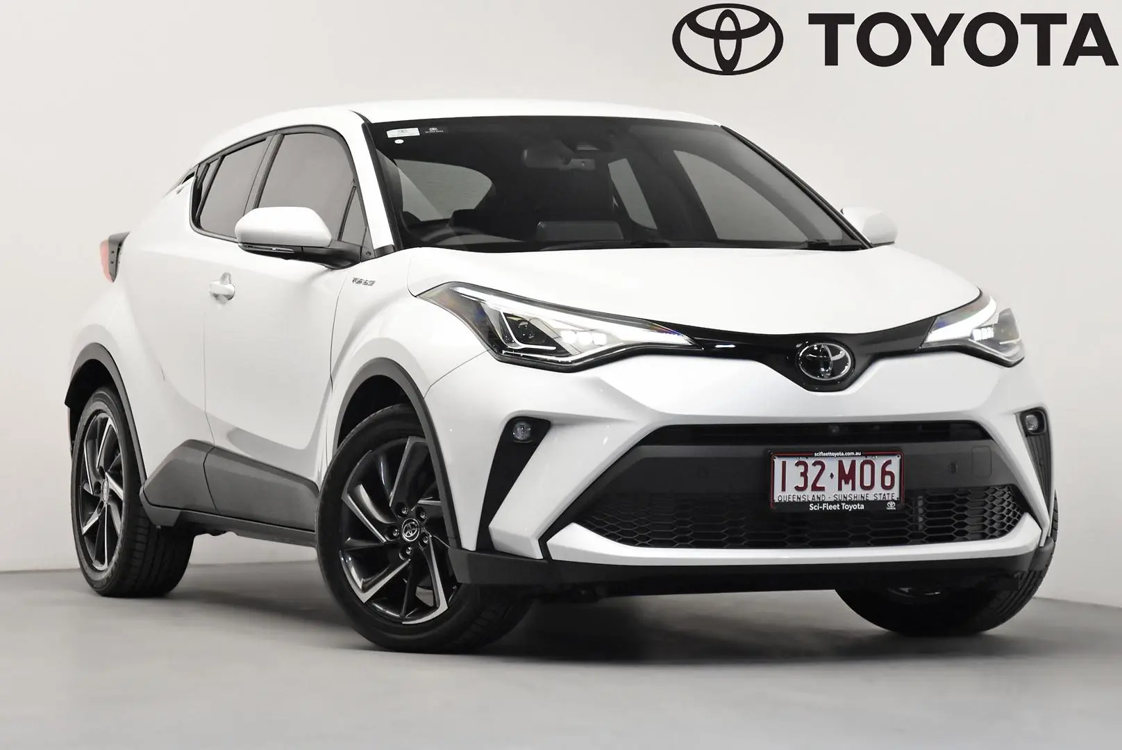 2023 Toyota C-HR Gallery Image 1