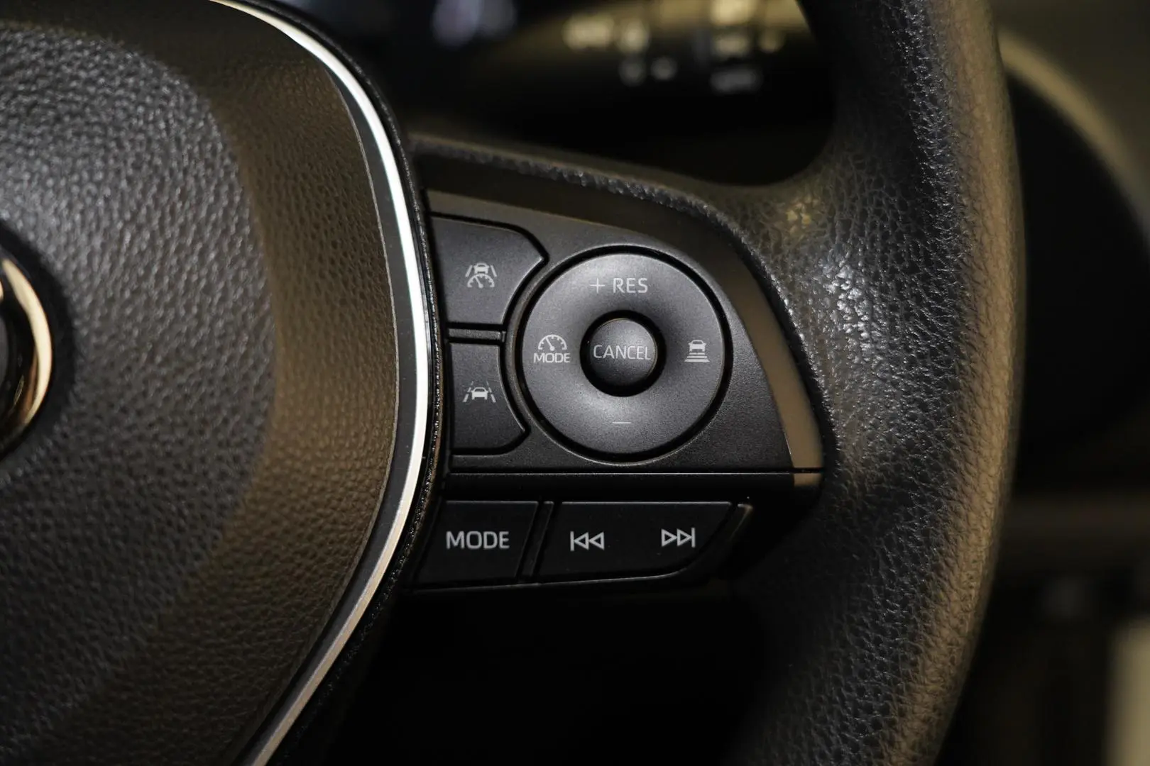 2022 Toyota Corolla Gallery Image 18