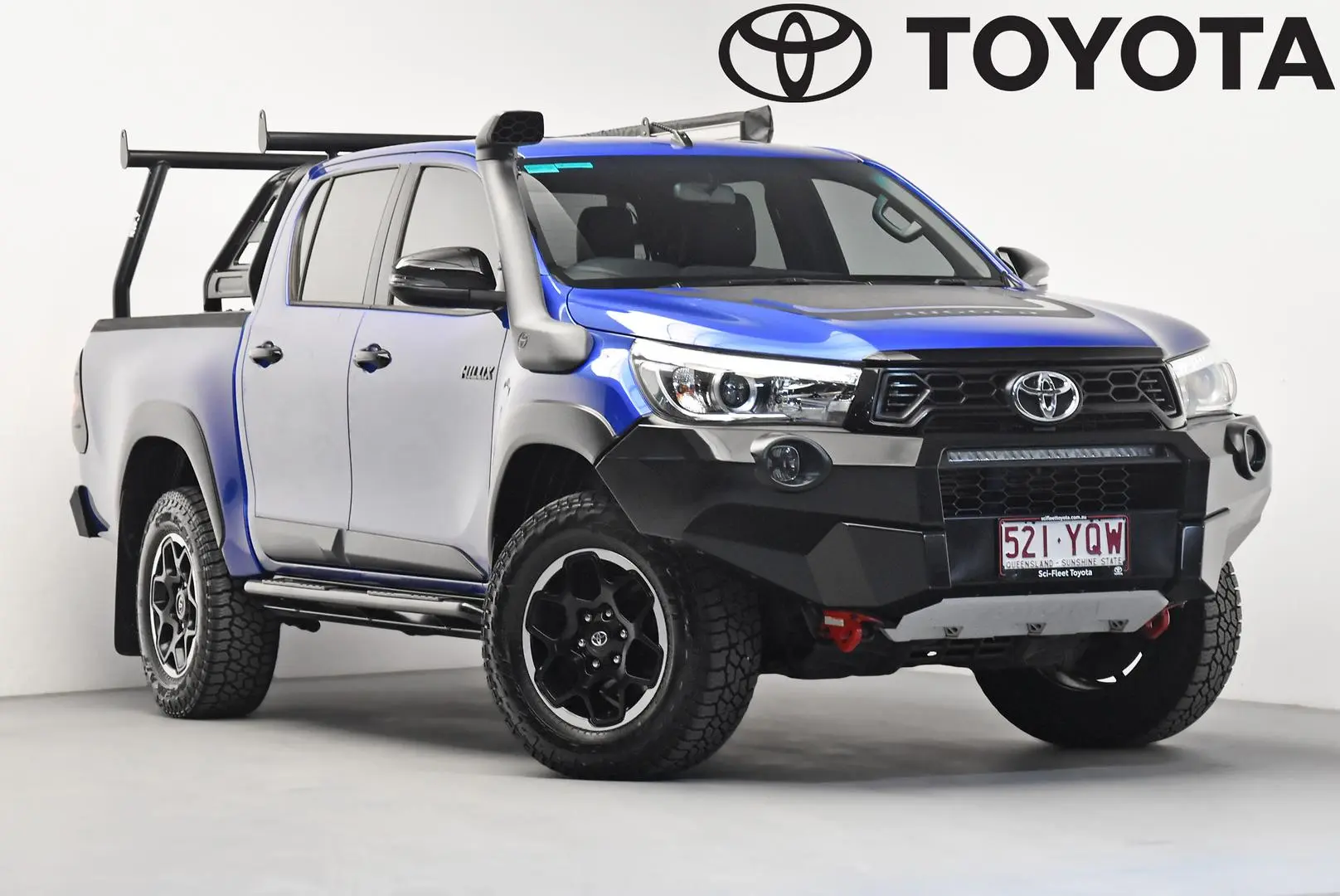 2018 Toyota Hilux Gallery Image 1