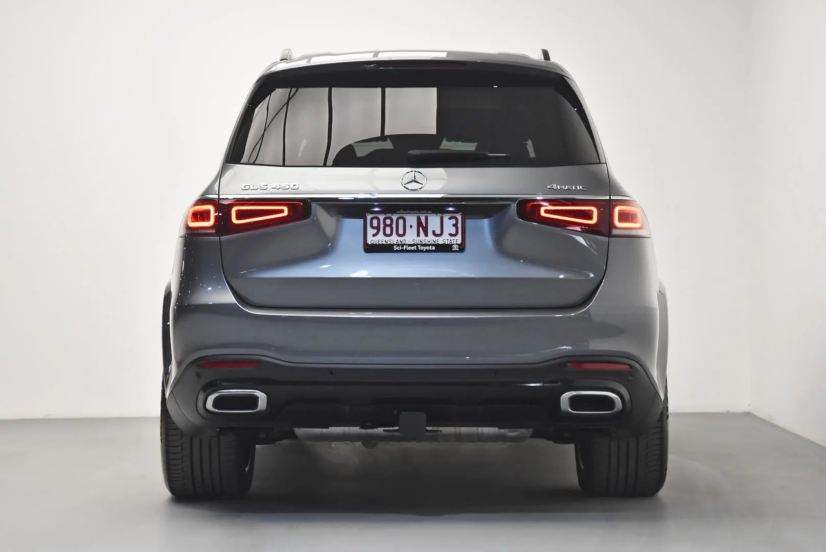 2023 Mercedes-Benz GLS-Class Gallery Image 6