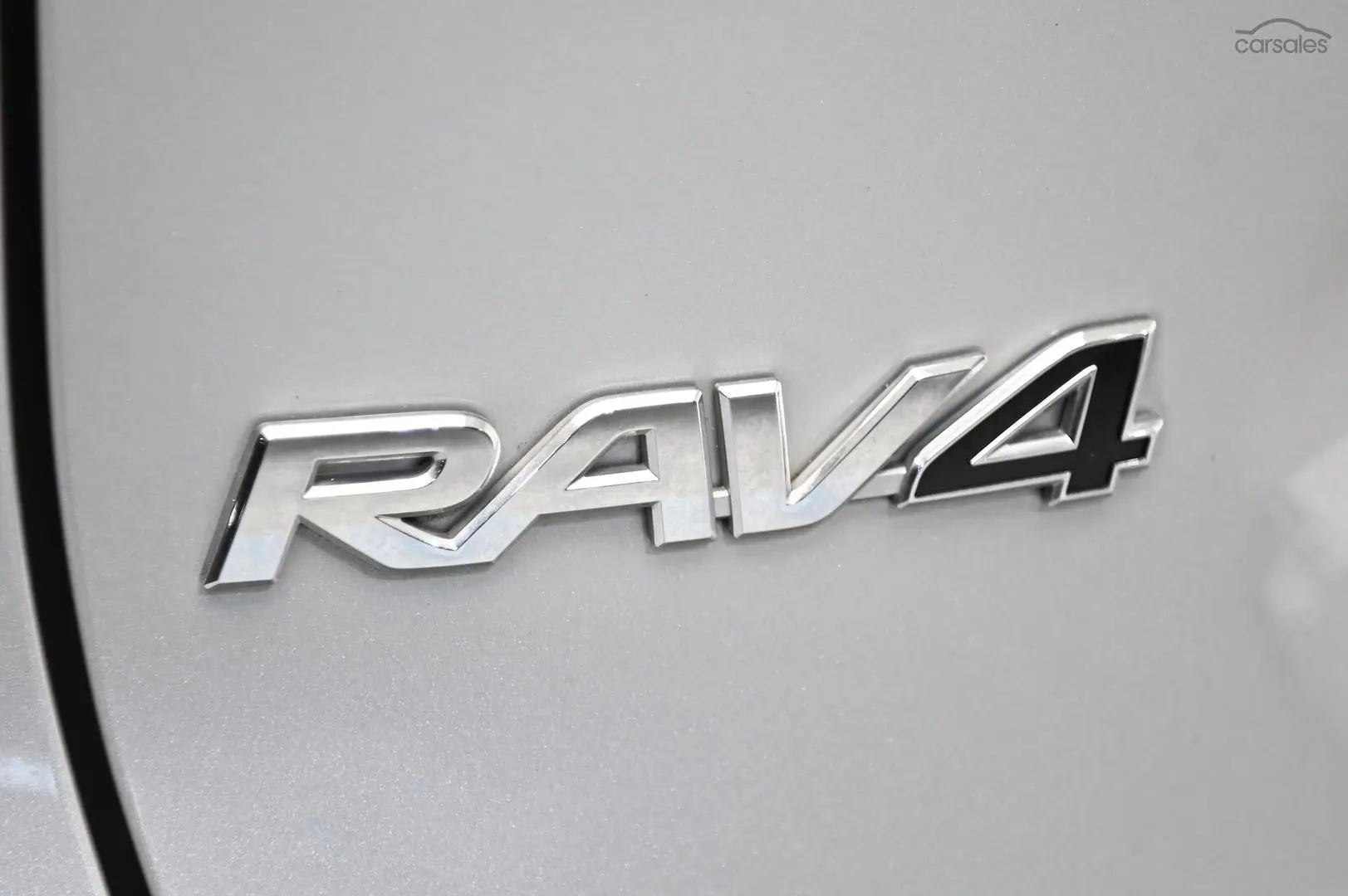 2020 Toyota RAV4 Image 7