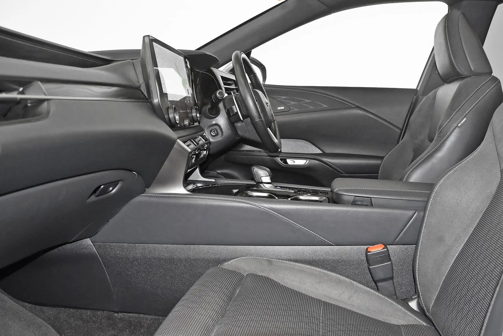 2023 Lexus RX Gallery Image 18
