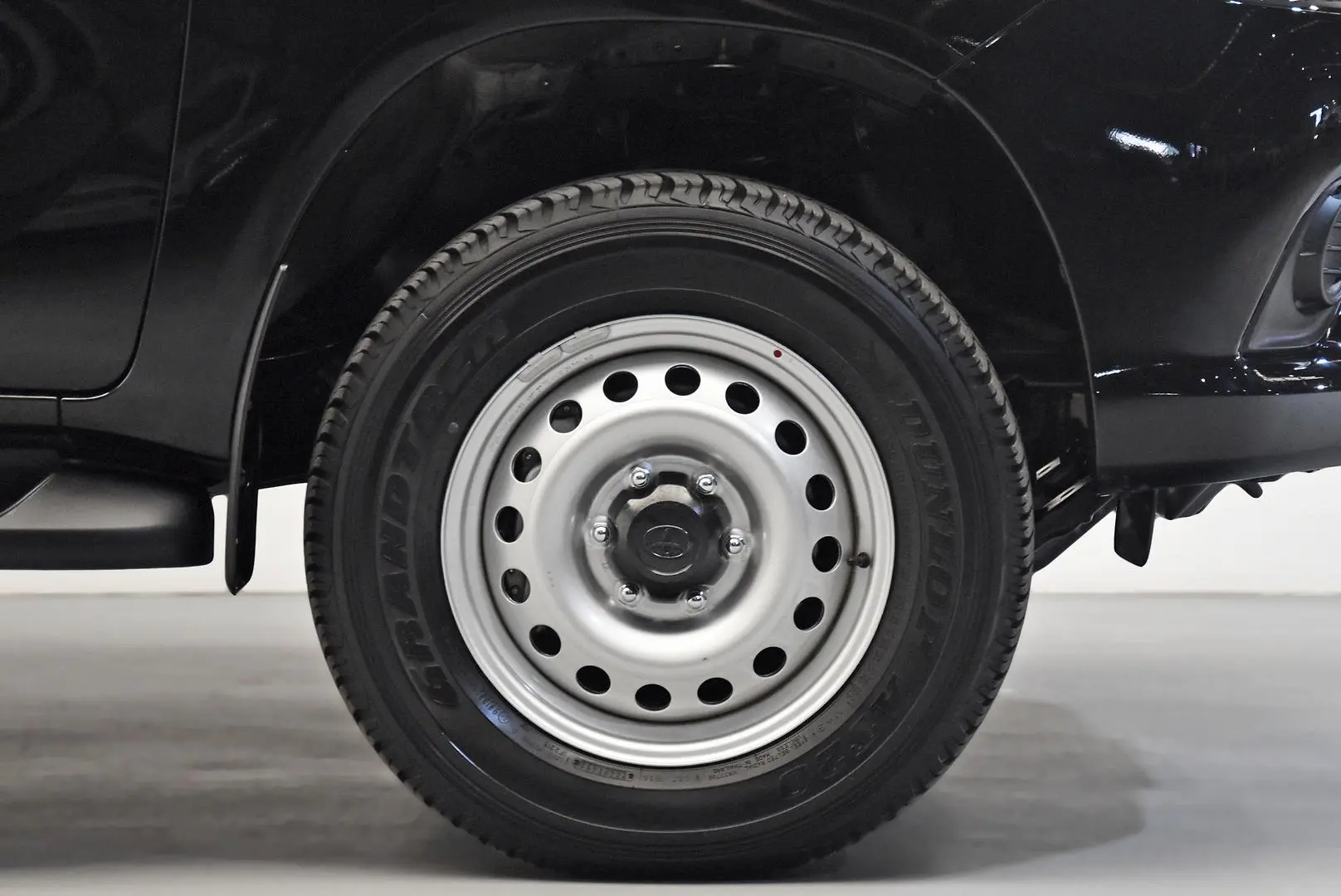 2024 Toyota Hilux Gallery Image 19