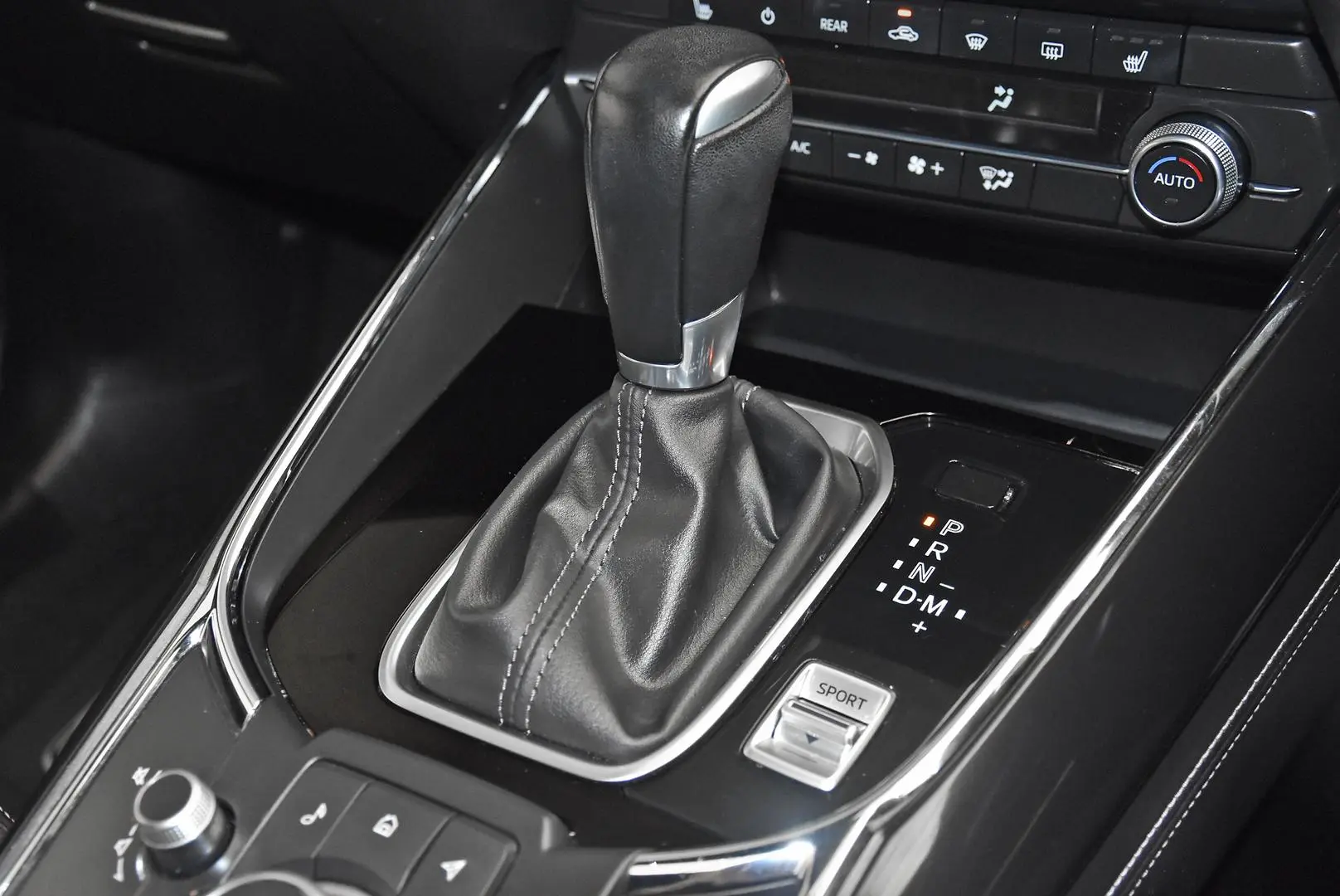 2021 Mazda CX-9 Gallery Image 13