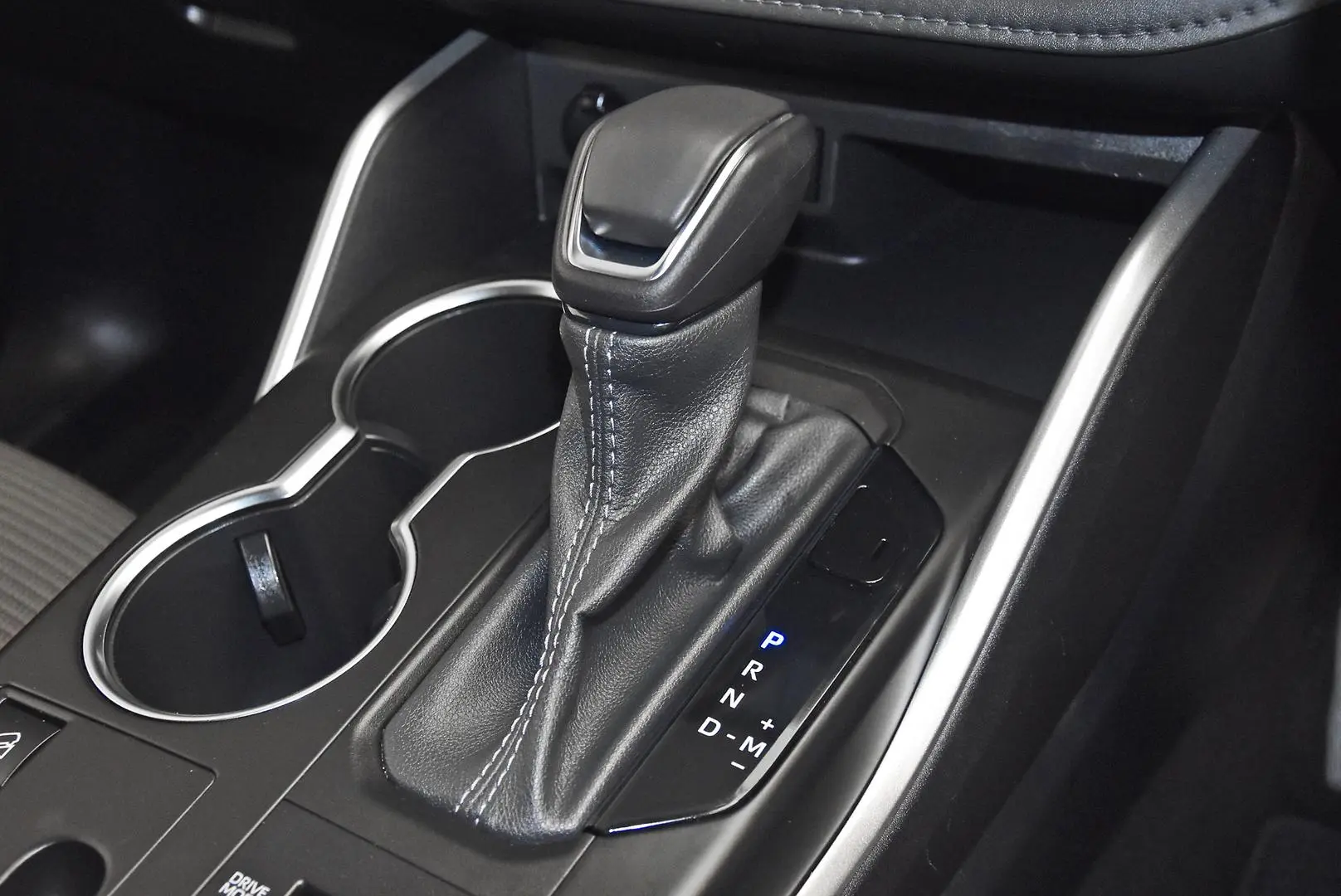 2022 Toyota Kluger Gallery Image 13