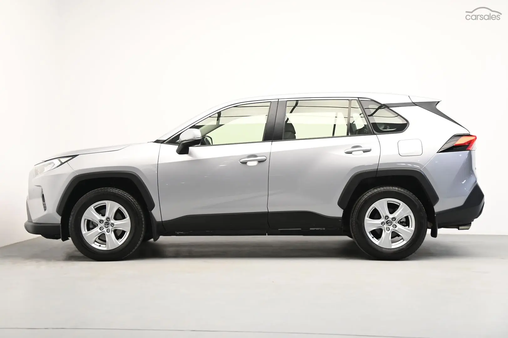 2021 Toyota RAV4 Image 4