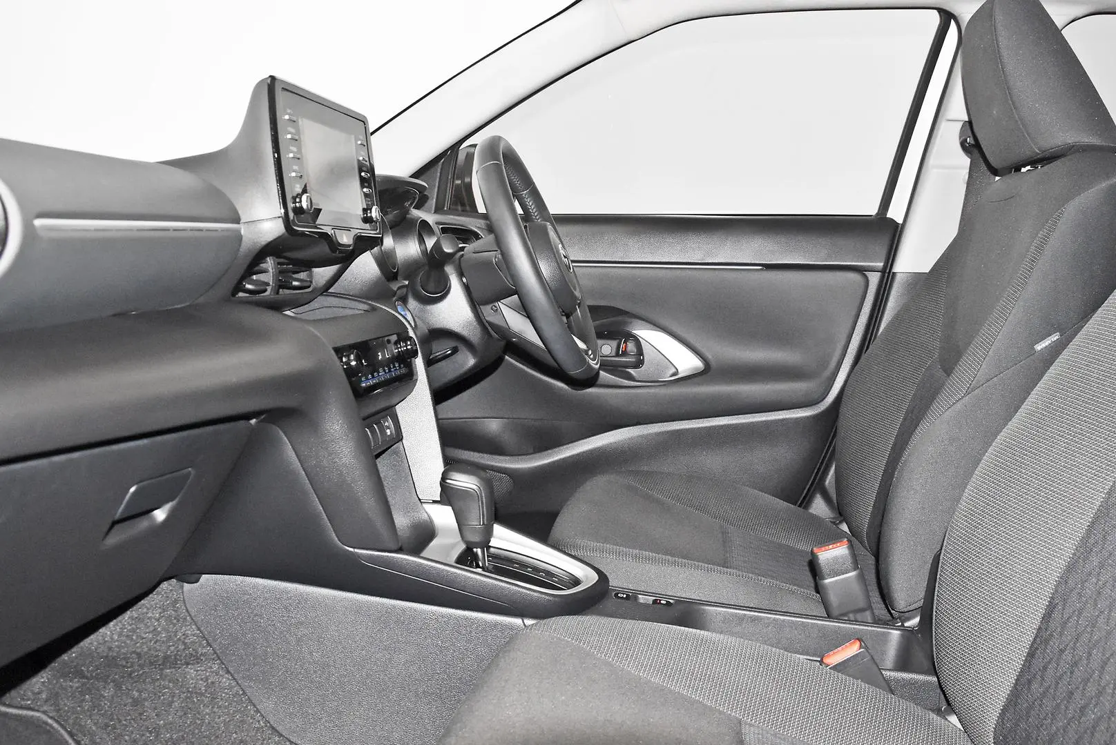 2021 Toyota Yaris Cross Gallery Image 18