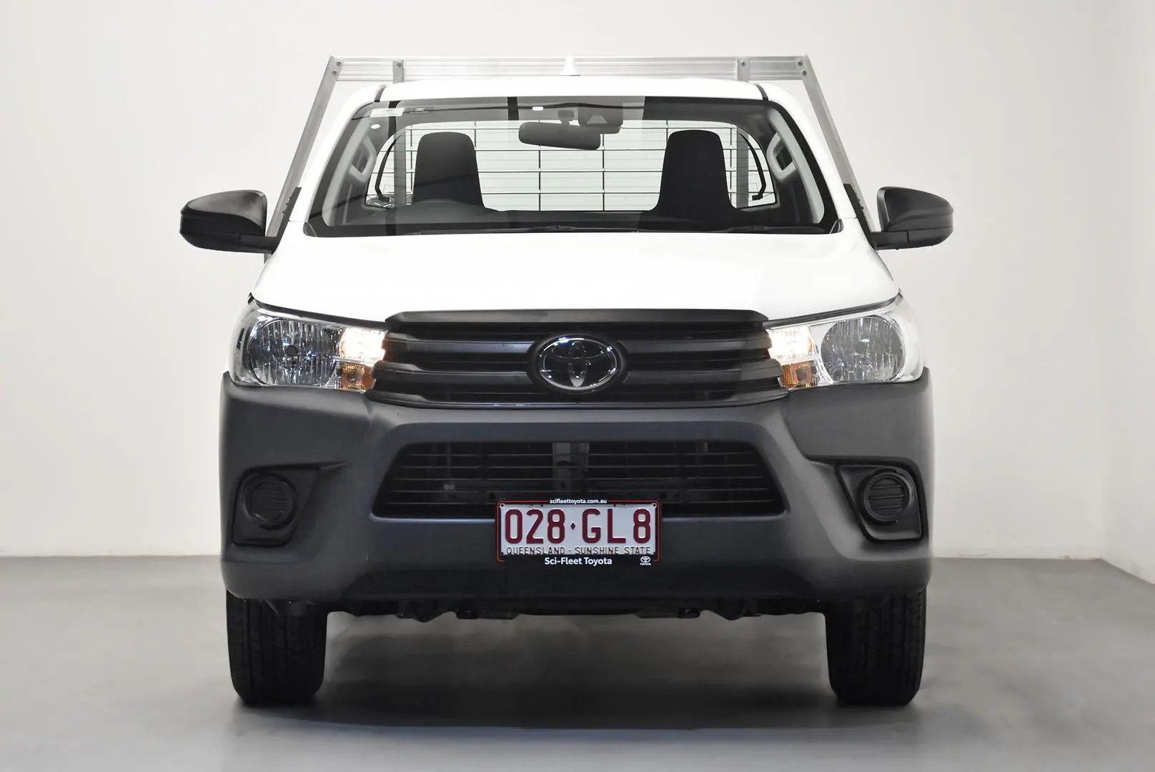 2023 Toyota Hilux Gallery Image 2