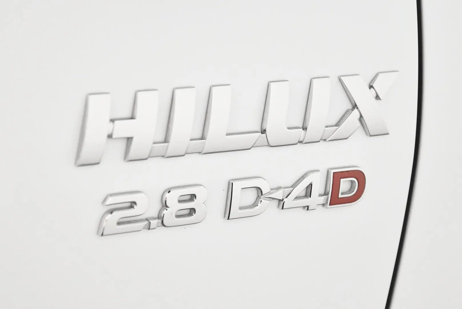 2022 Toyota Hilux Gallery Image 7