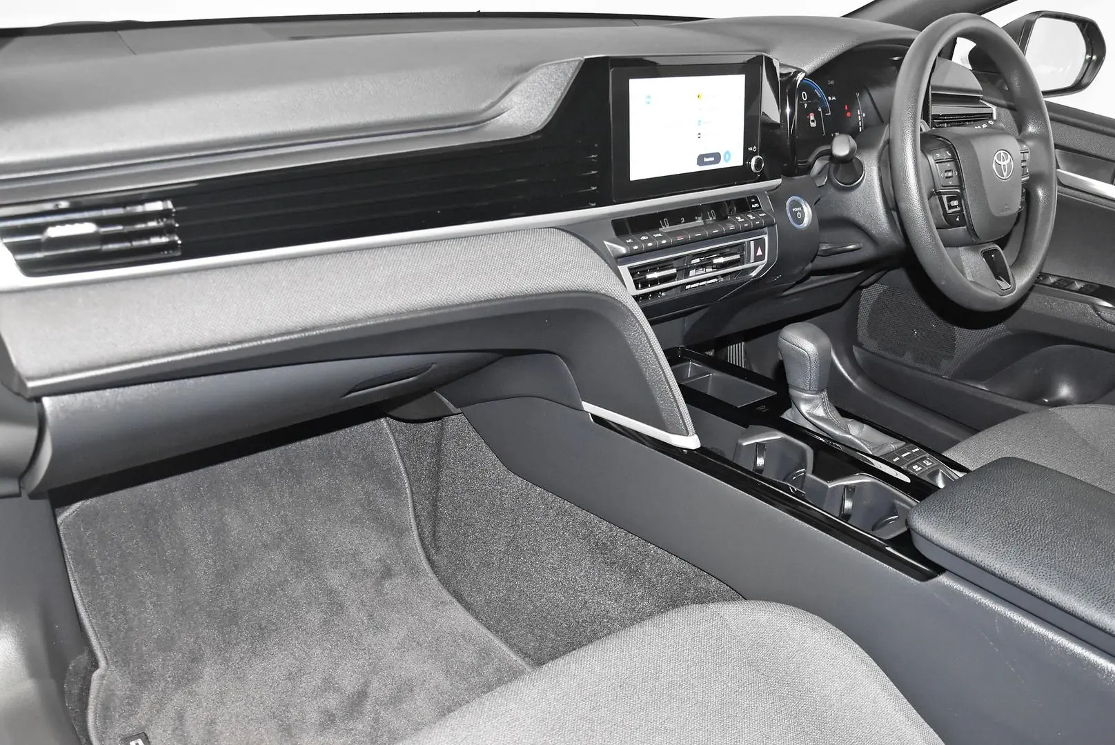 2024 Toyota Camry Gallery Image 16