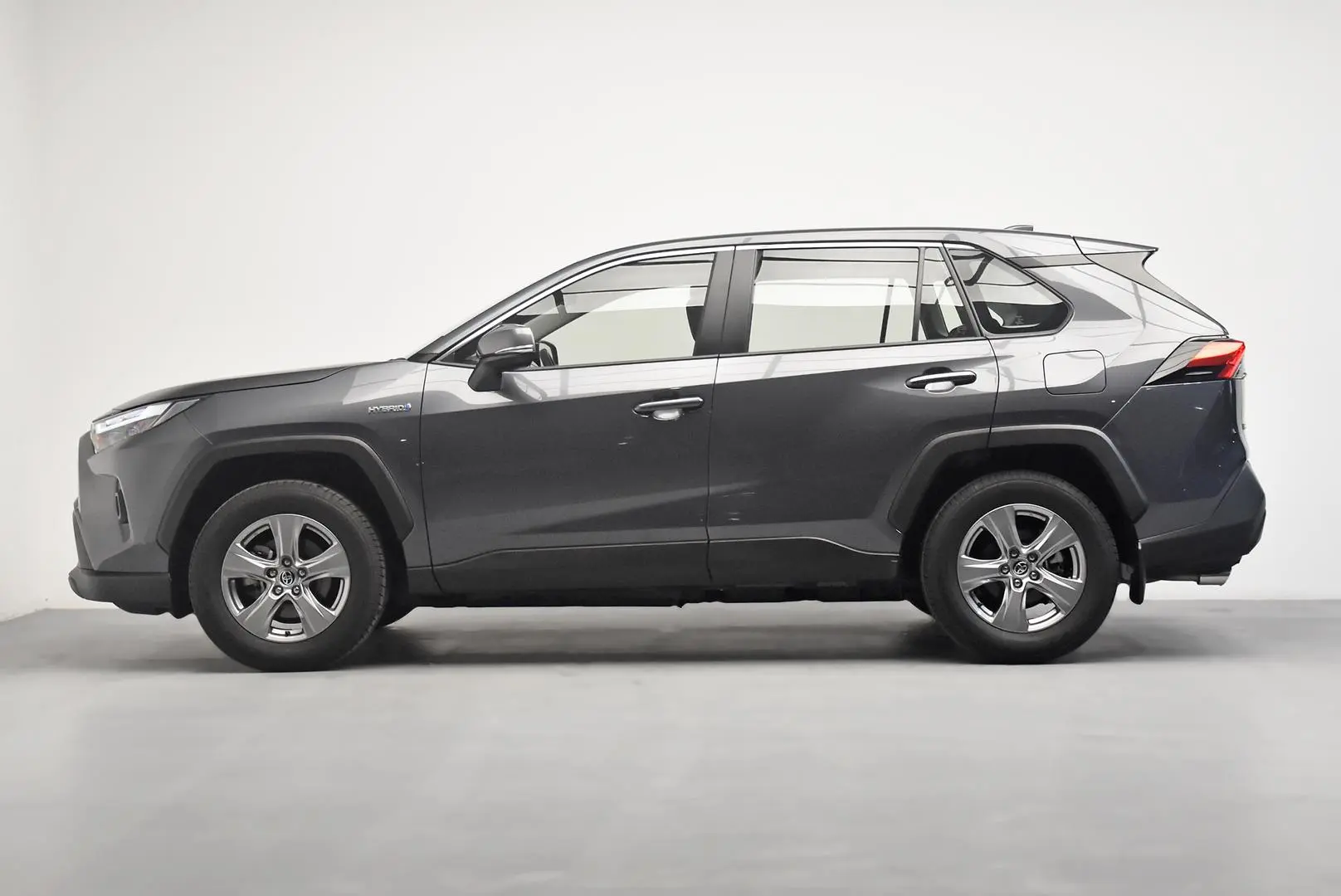 2024 Toyota RAV4 Gallery Image 4