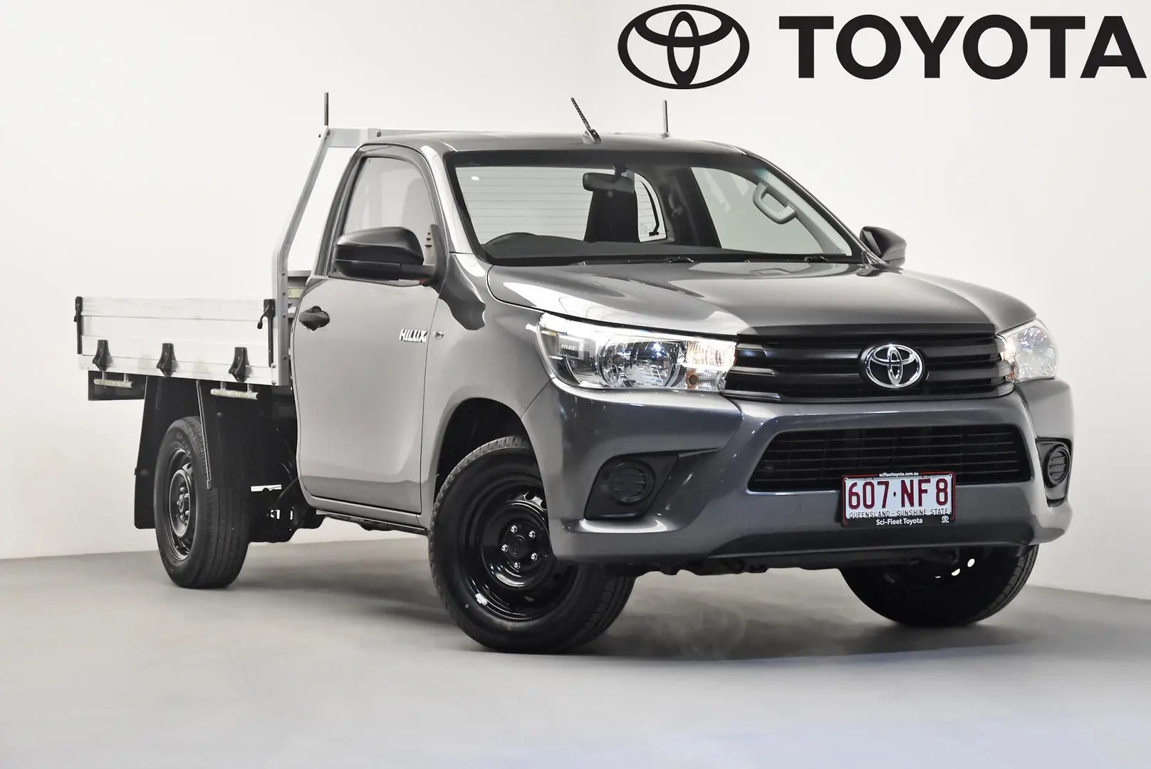 2018 Toyota Hilux Gallery Image 1