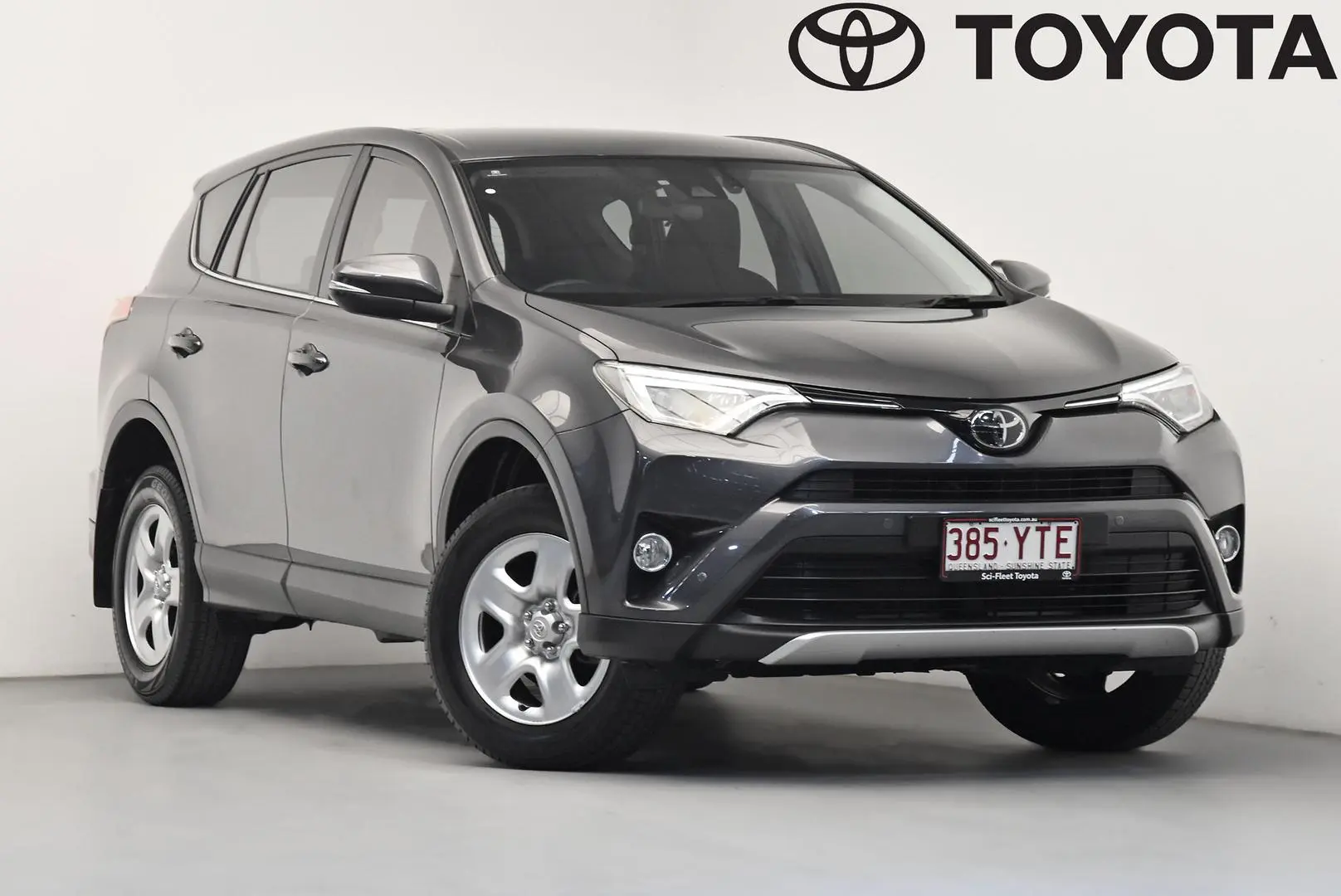 2018 Toyota RAV4 Image