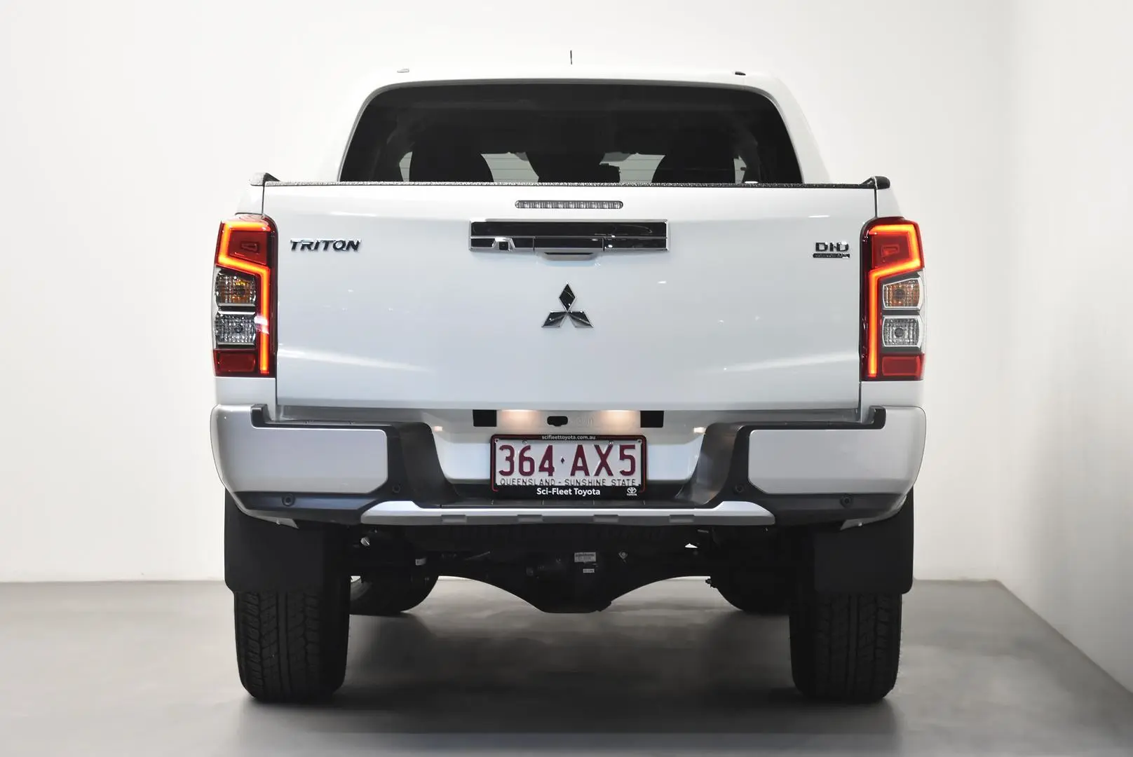 2020 Mitsubishi Triton Gallery Image 6
