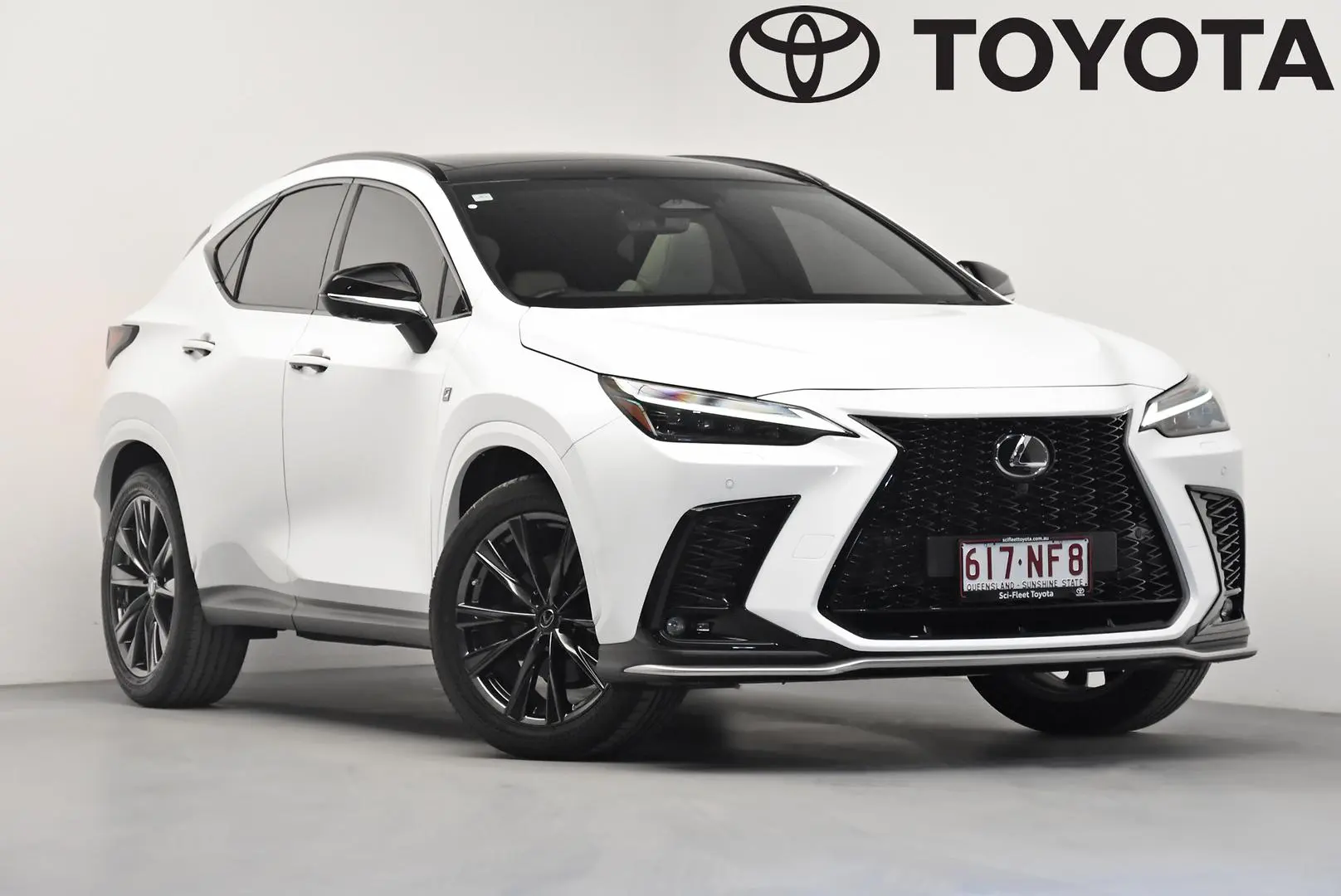 2023 Lexus NX Gallery Image 1
