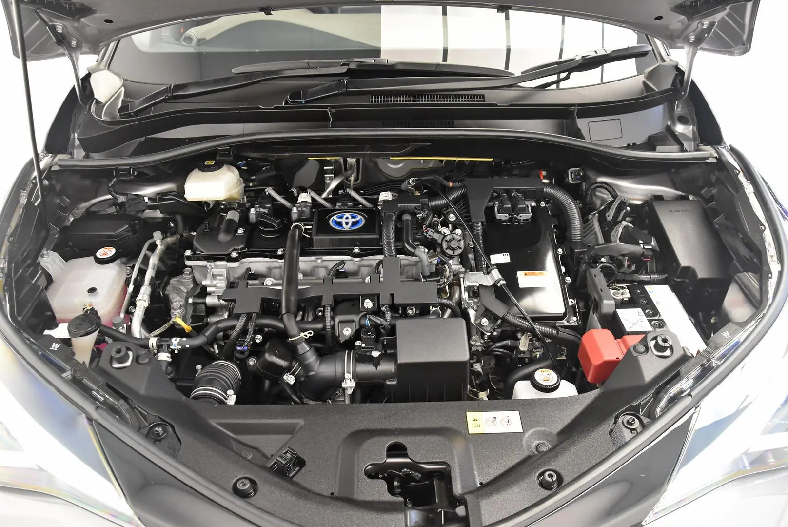 2023 Toyota C-HR Gallery Image 22