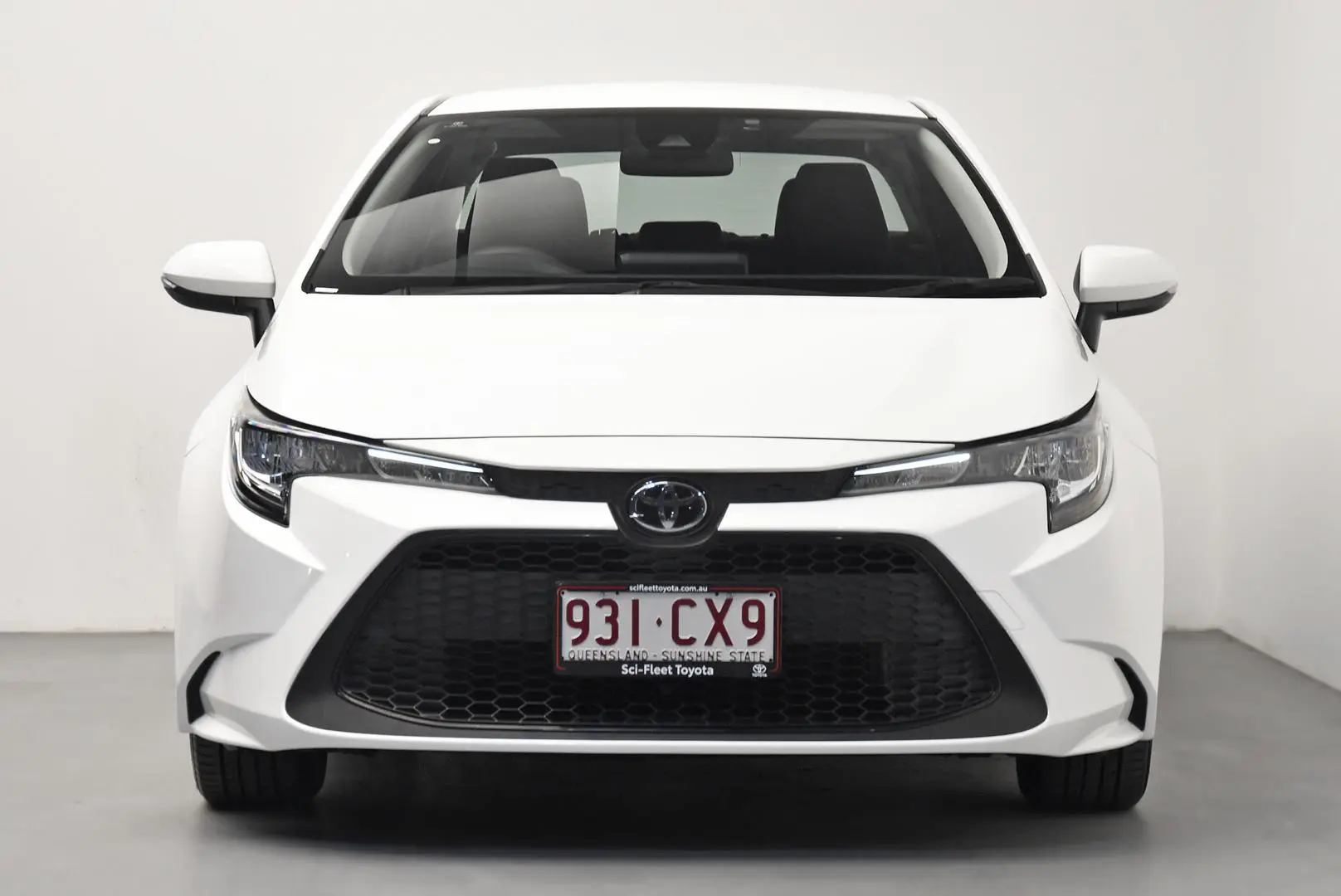 2021 Toyota Corolla Gallery Image 2
