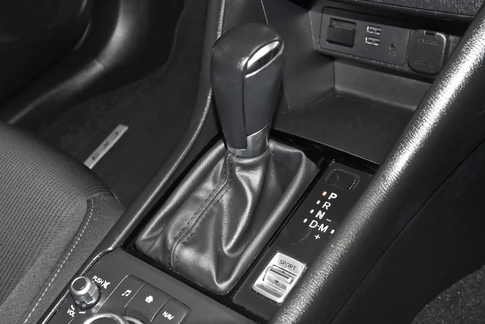 2020 Mazda CX-3 Gallery Image 13