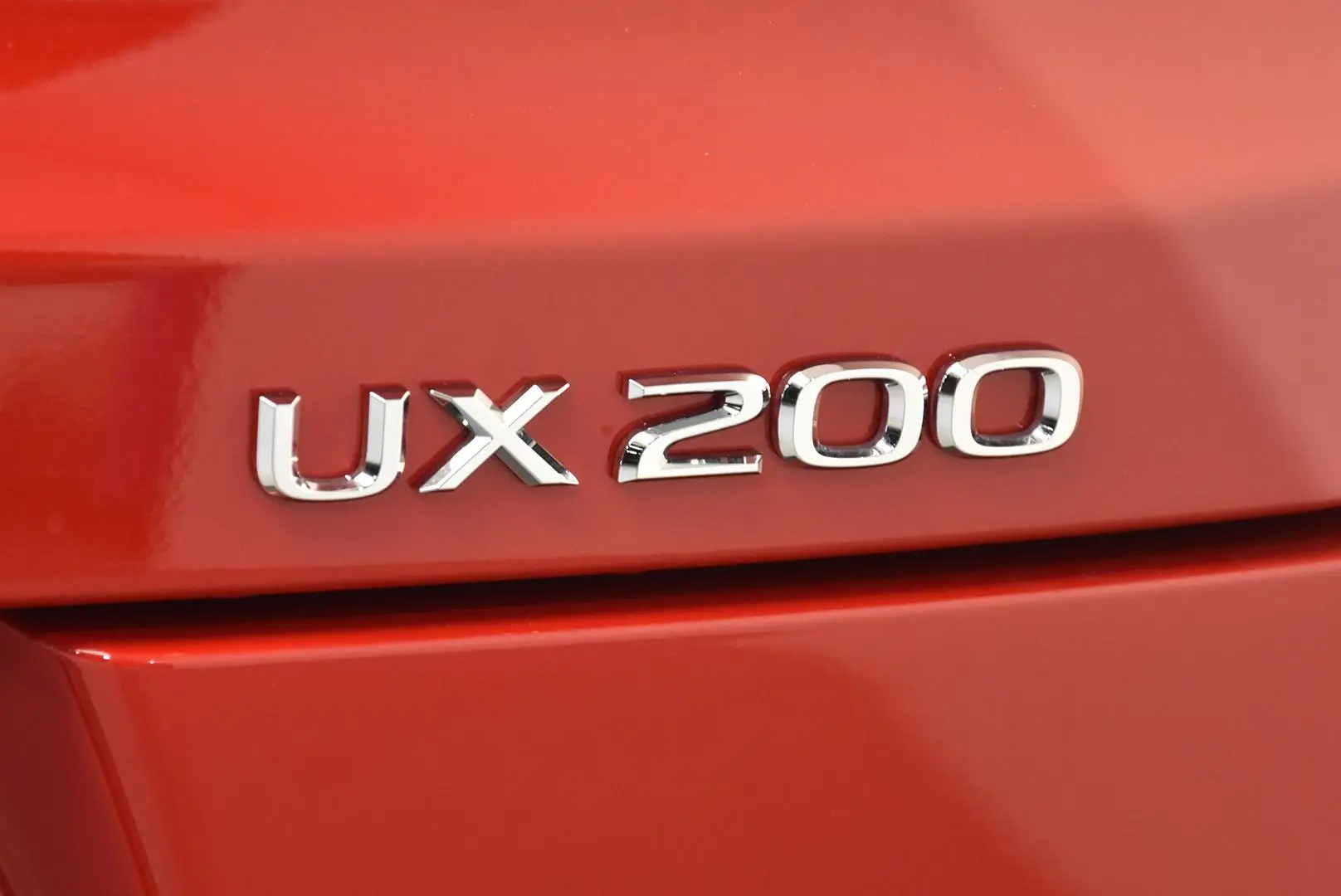 2023 Lexus UX Gallery Image 7