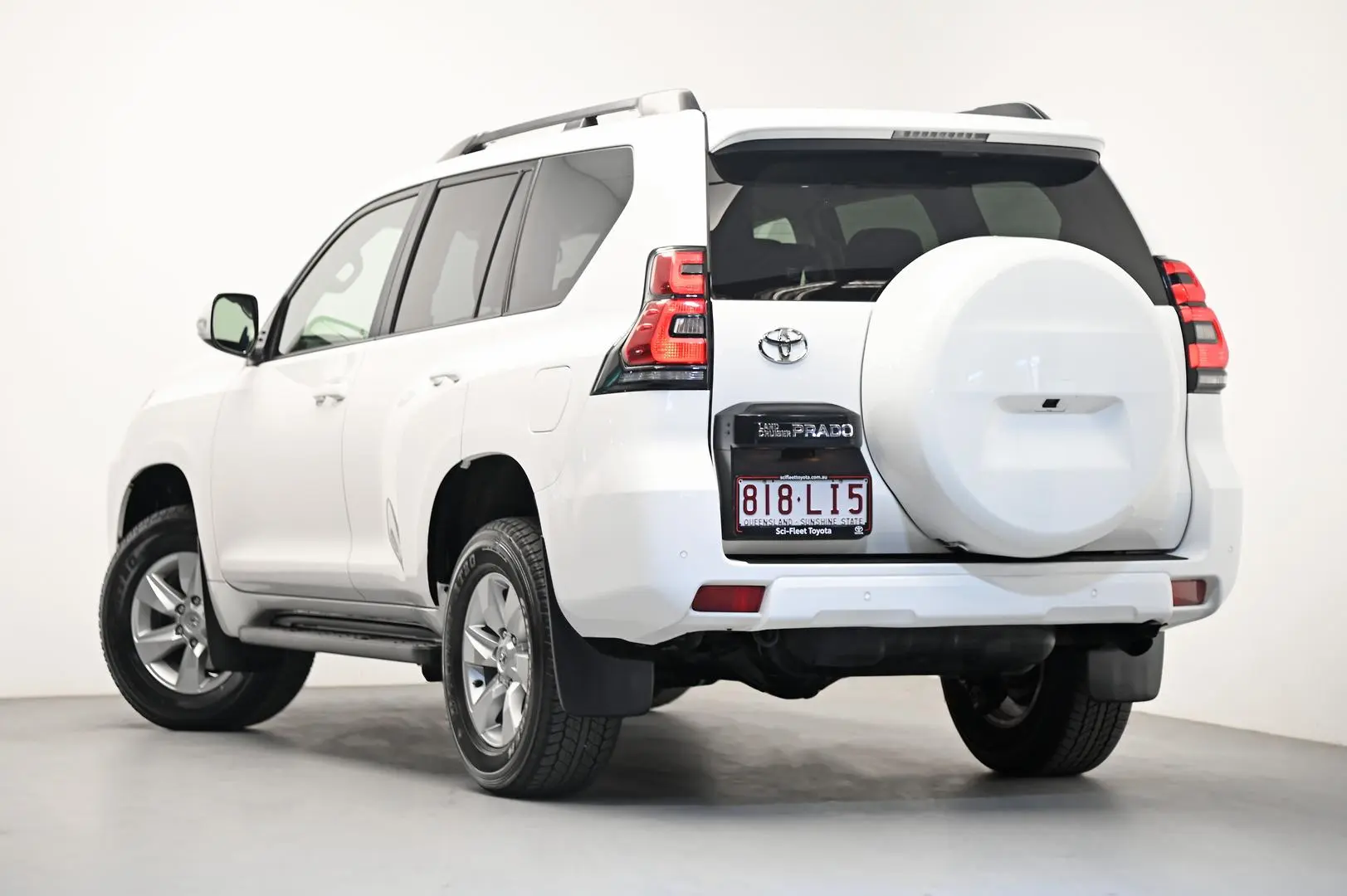 2021 Toyota Landcruiser Prado Gallery Image 5