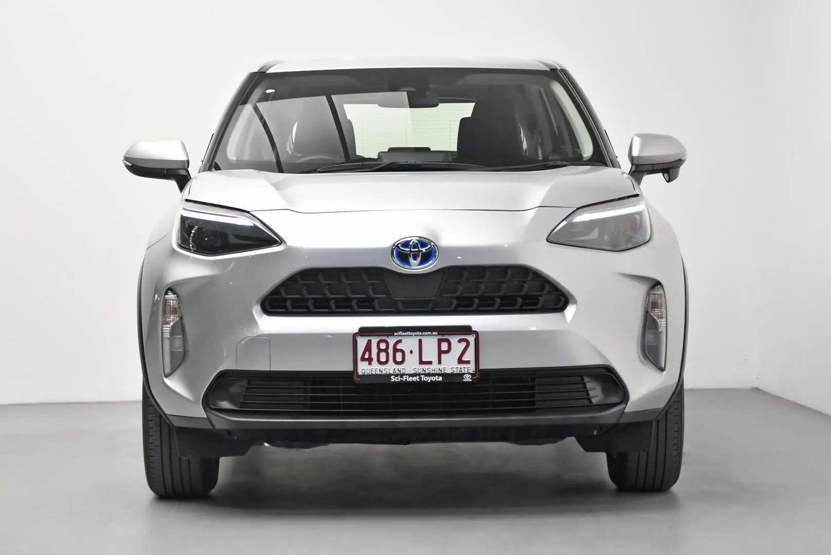 2022 Toyota Yaris Cross Gallery Image 2