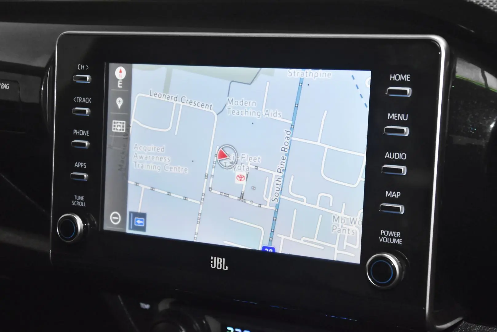 2024 Toyota Hilux Gallery Image 12