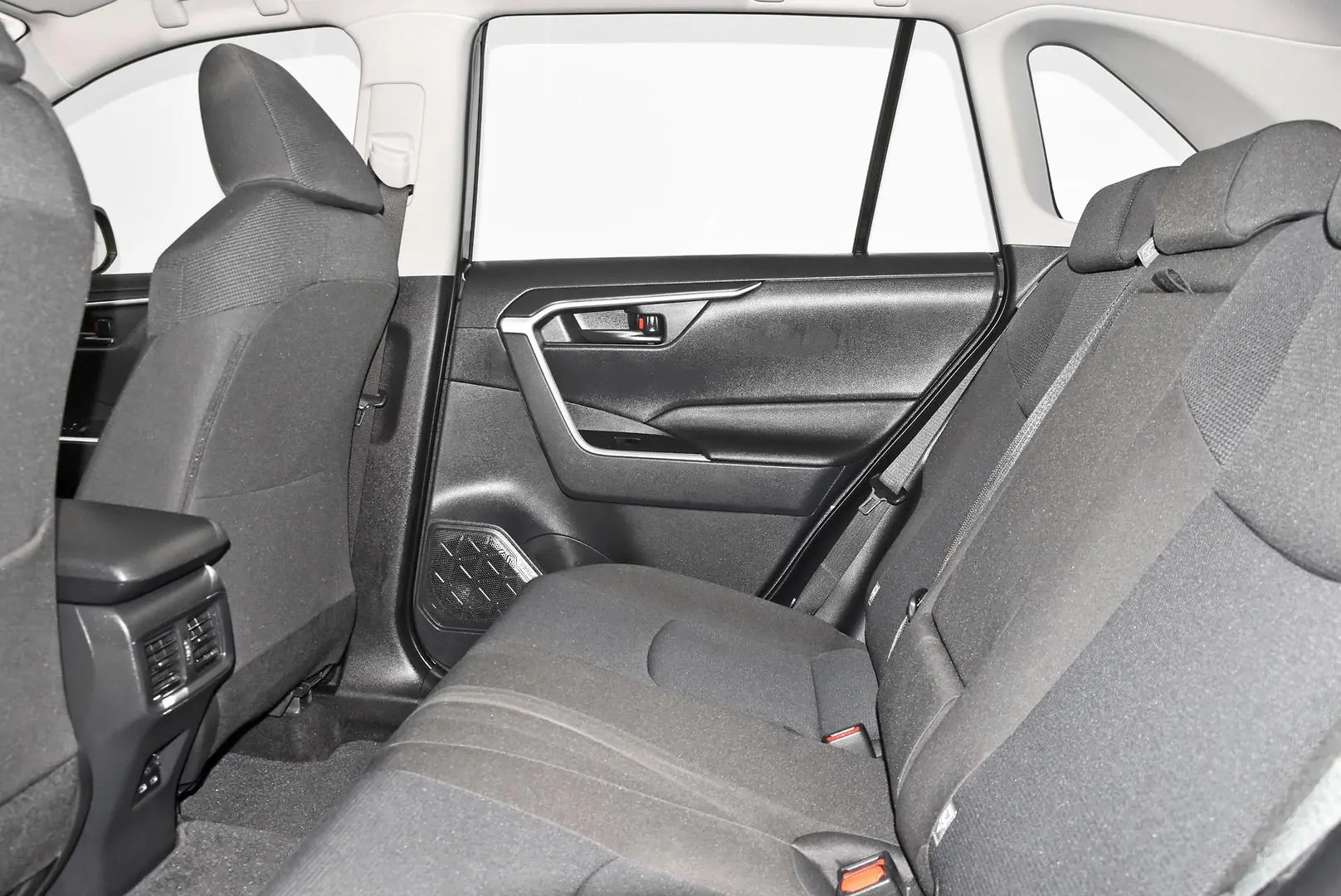 2024 Toyota RAV4 Gallery Image 19