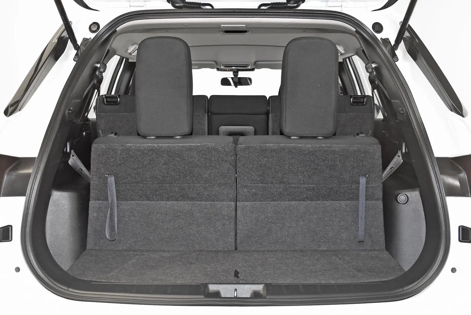 2023 Mitsubishi Outlander Gallery Image 21