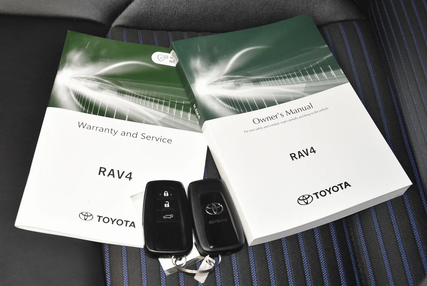 2024 Toyota RAV4 Gallery Image 20