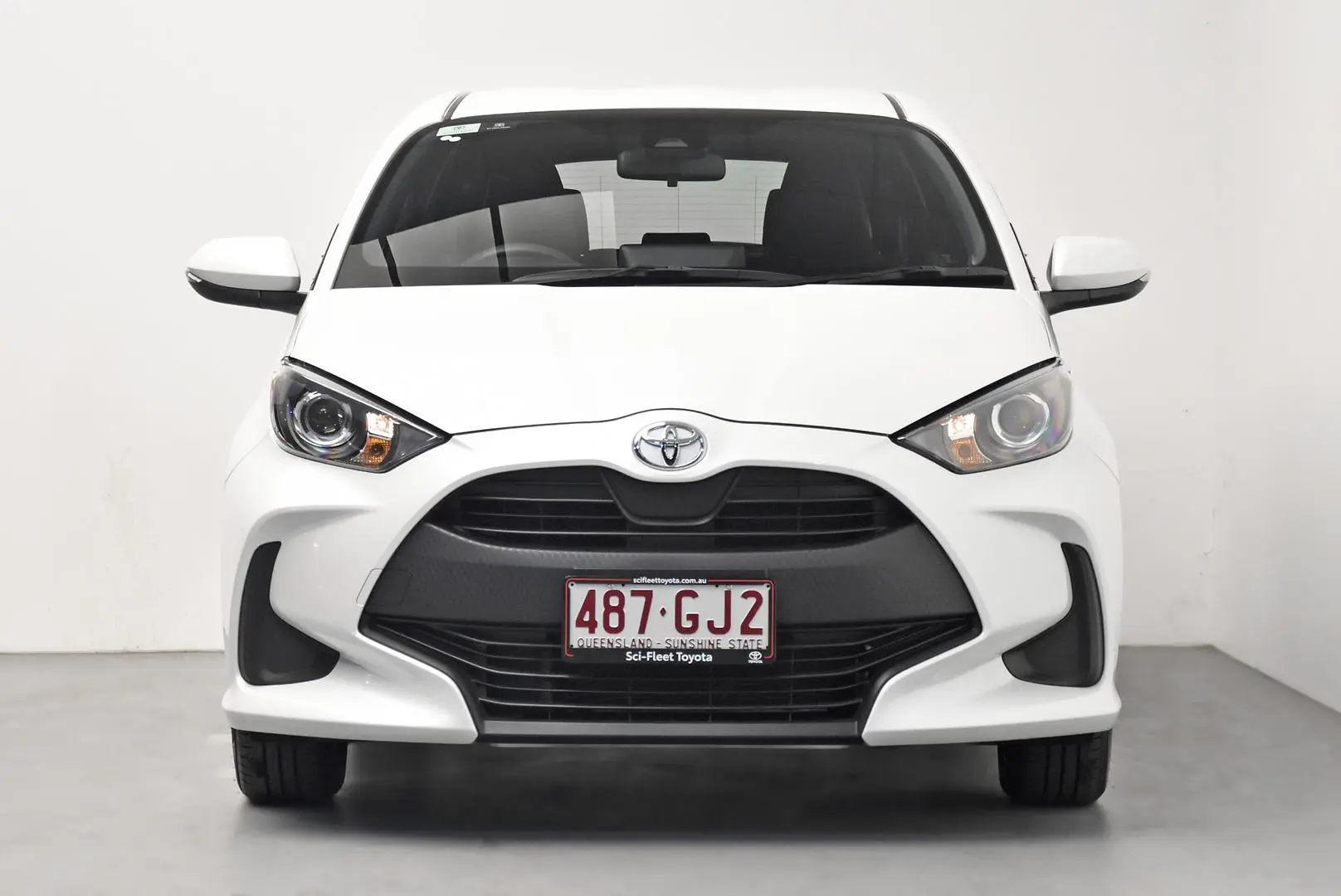 2023 Toyota Yaris Gallery Image 2