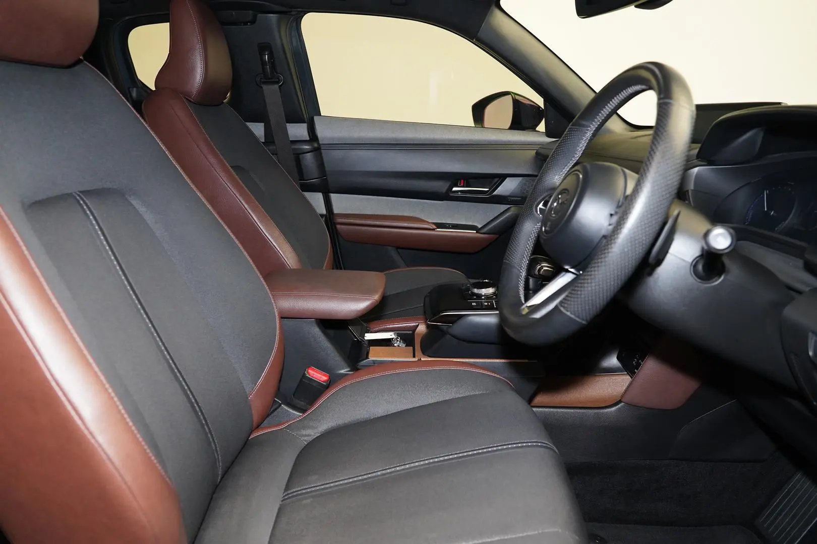 2021 Mazda MX-30 Gallery Image 23