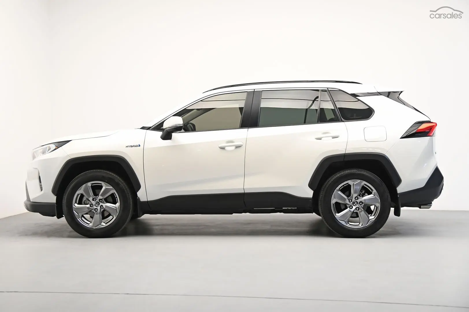 2021 Toyota RAV4 Image 4