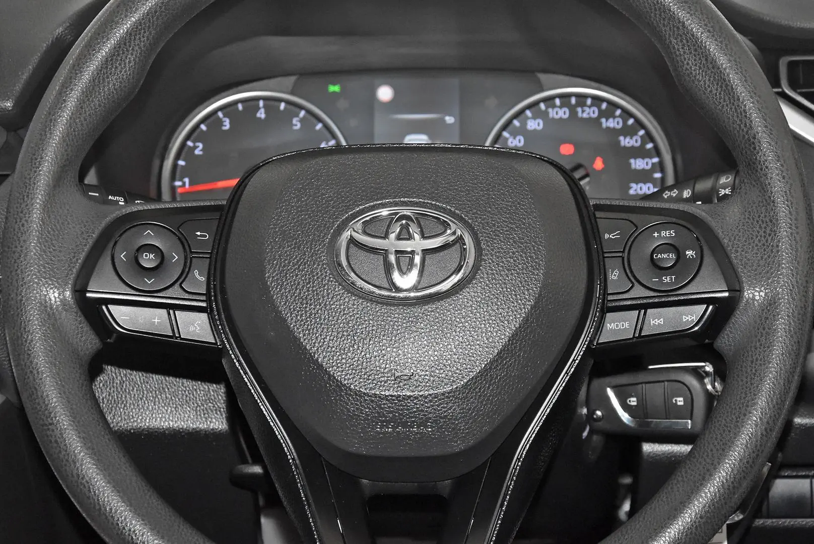2020 Toyota RAV4 Gallery Image 15