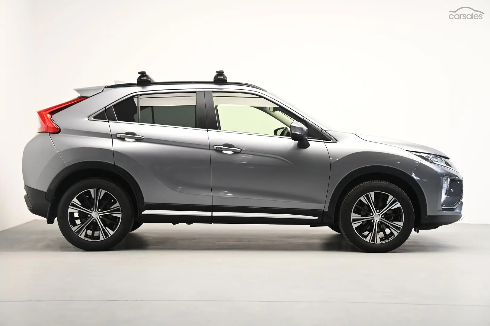 2018 Mitsubishi Eclipse Cross Image 3