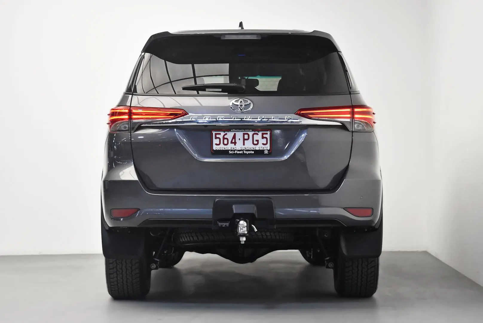2022 Toyota Fortuner Gallery Image 12